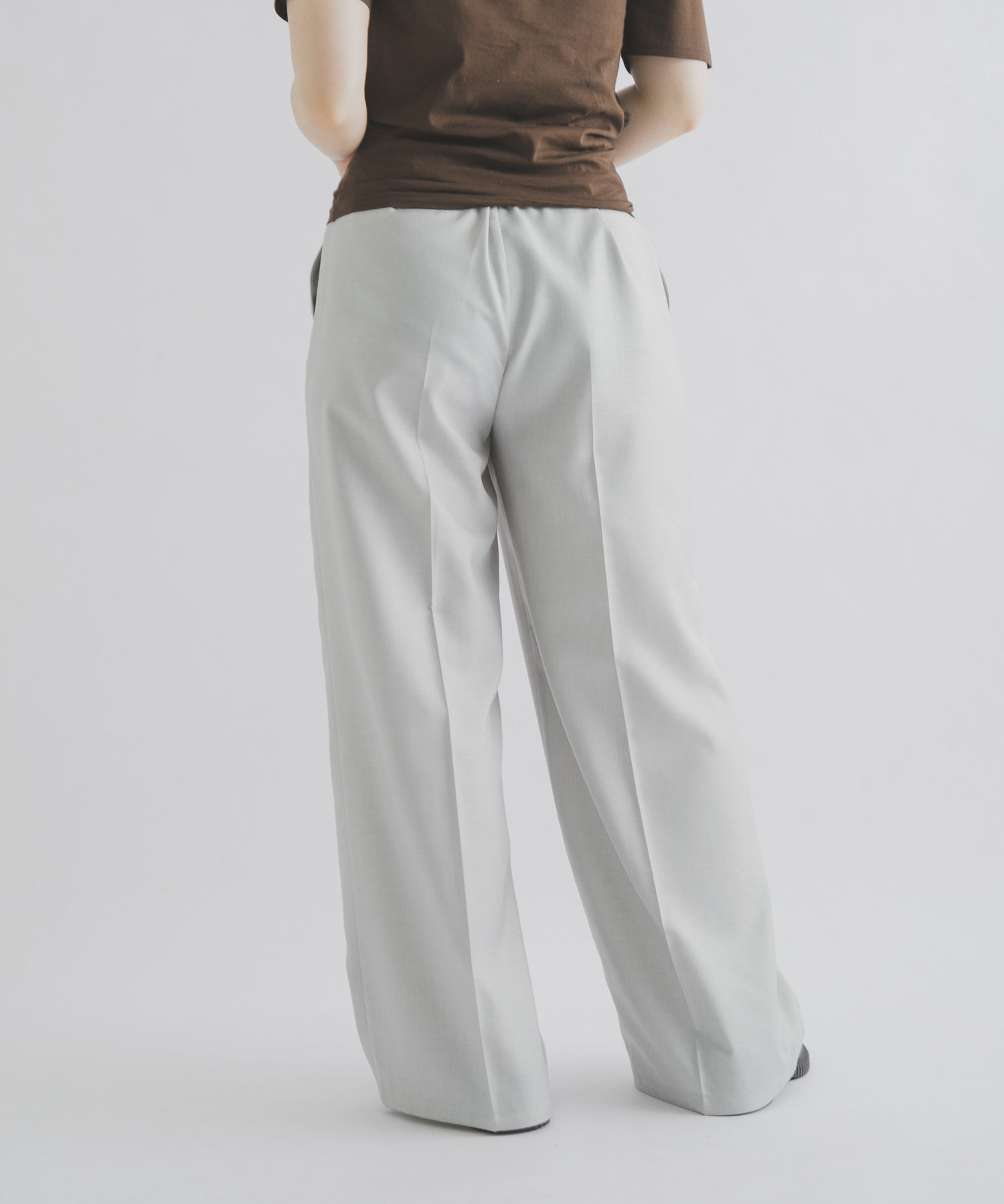 身長 : 156cm サイズ : 2