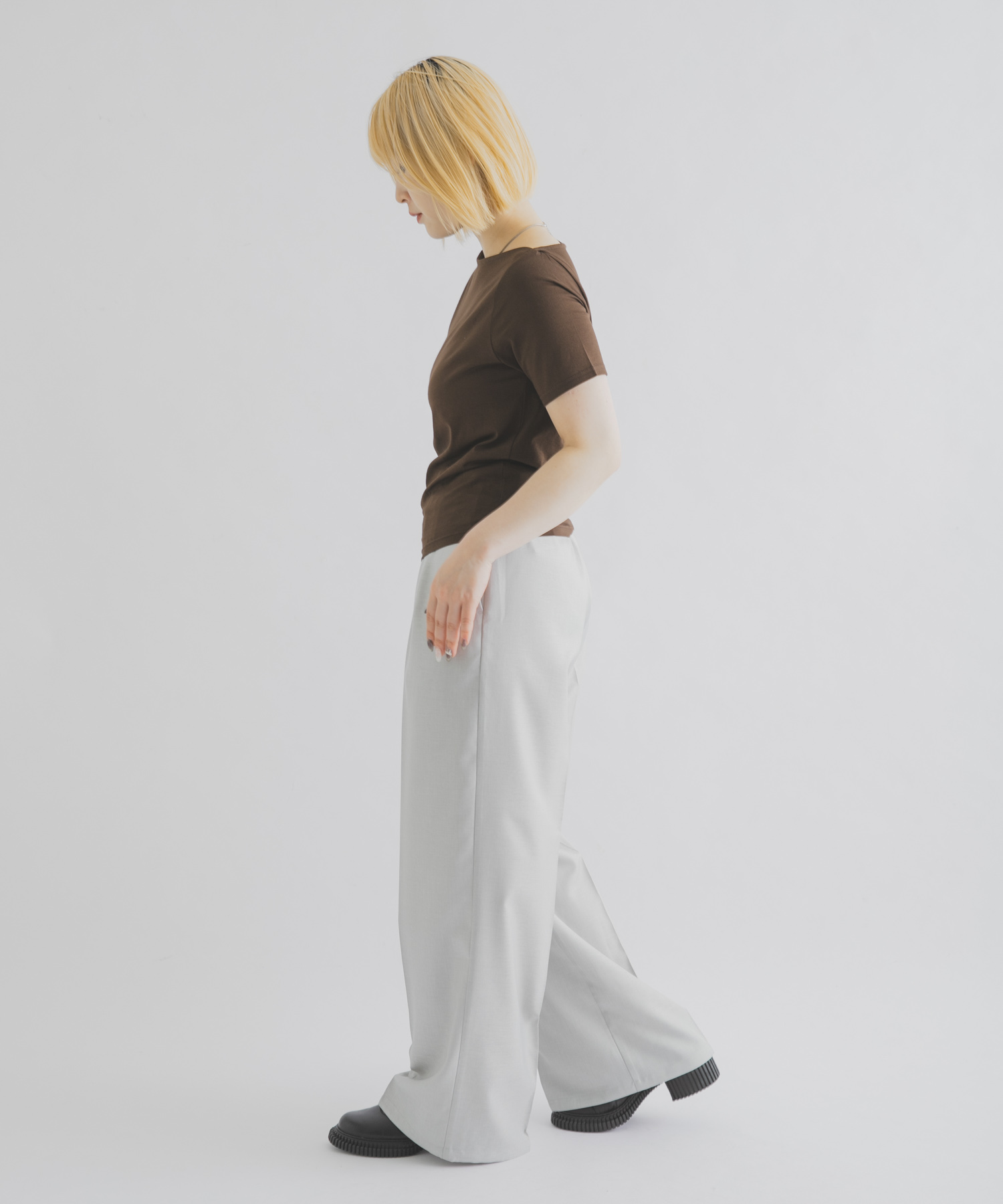 身長 : 156cm サイズ : 2