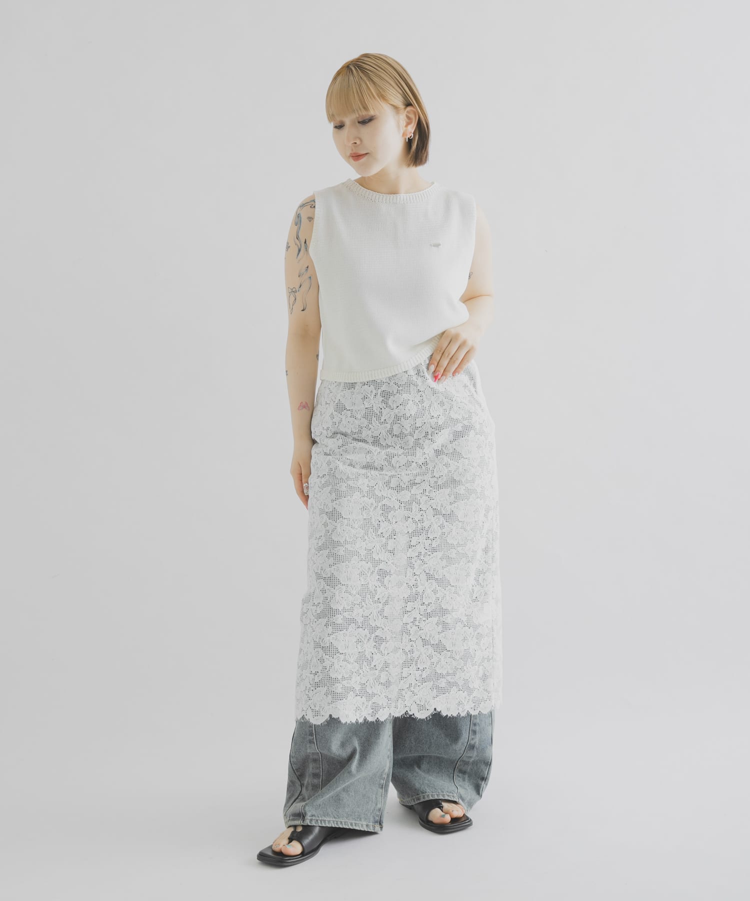 身長 : 156cm サイズ : 2