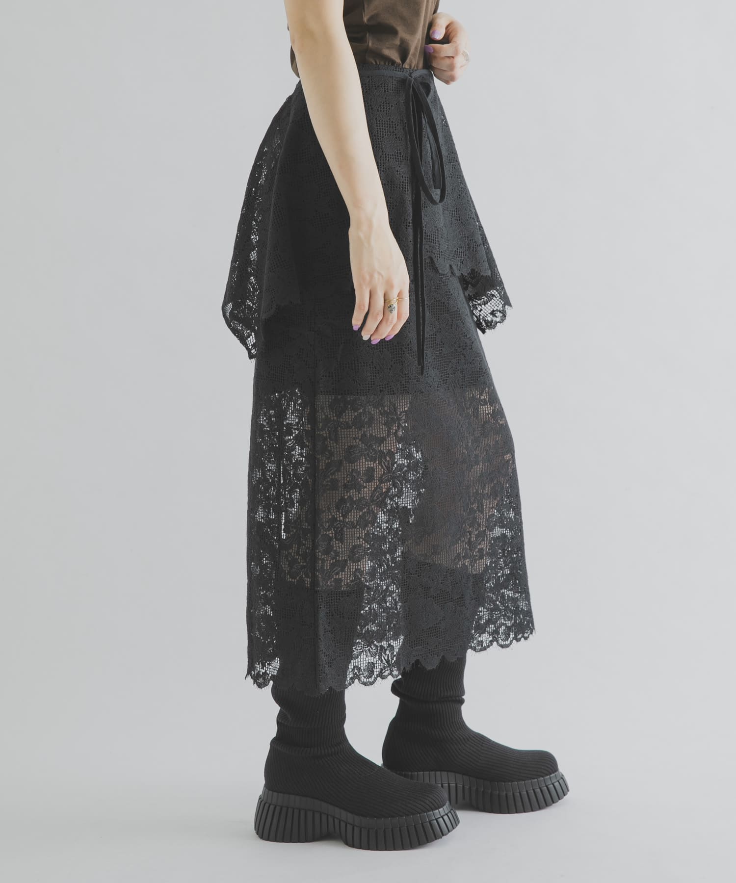 身長 : 164cm サイズ : 2