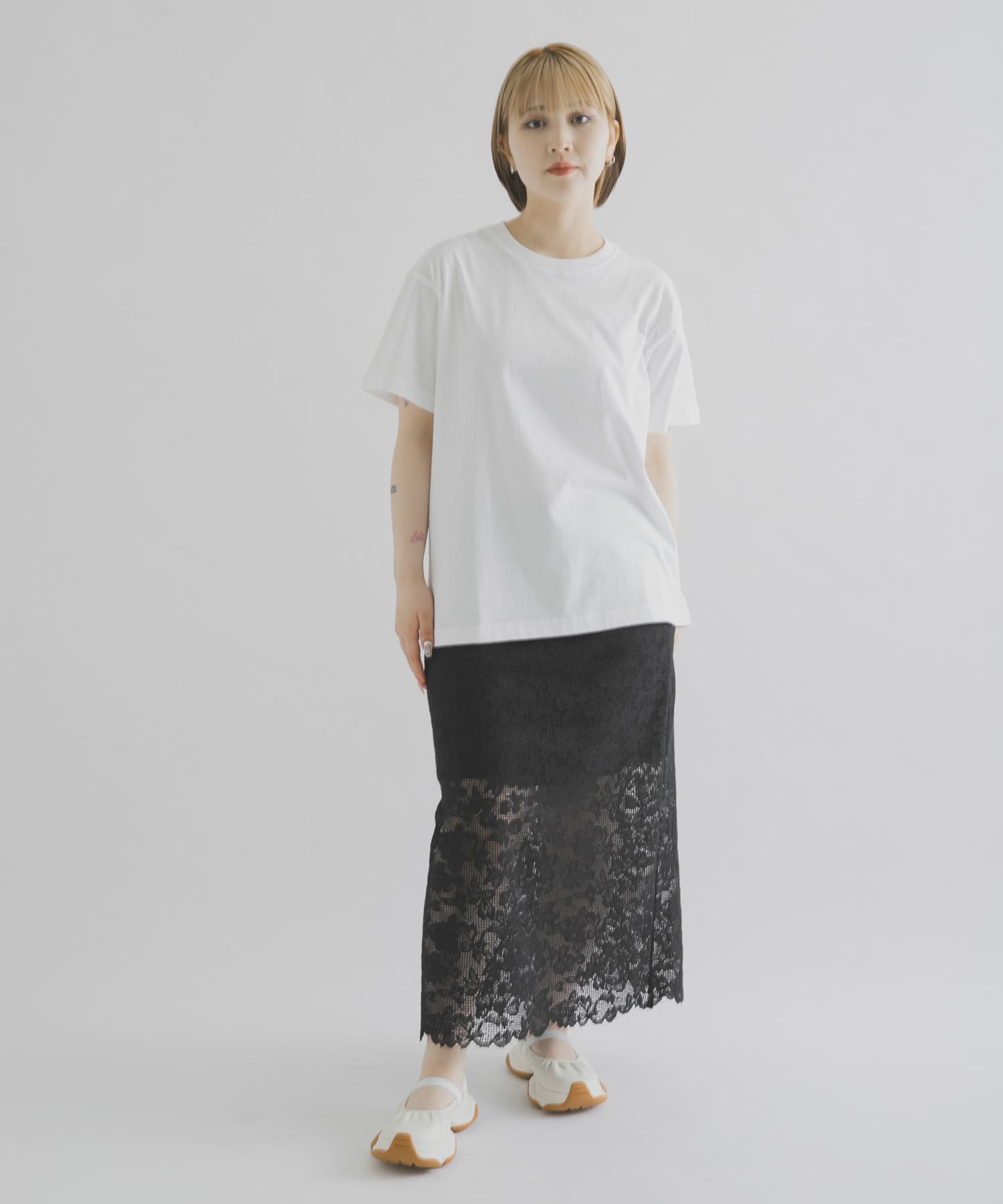 身長 : 156cm サイズ : 2