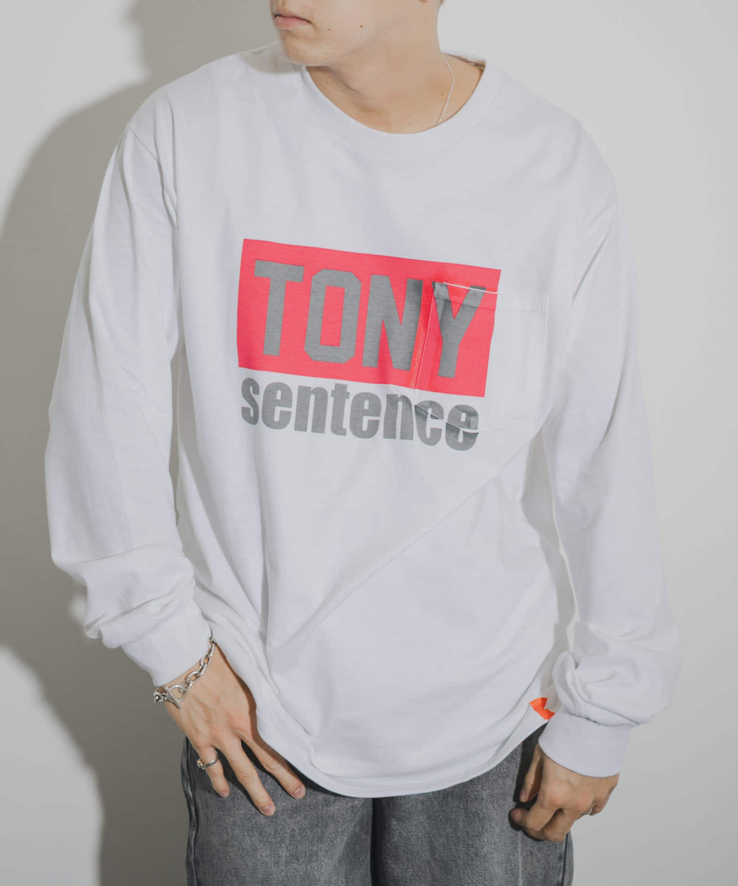 TONY　SENTENCE L/S POCKET TEE
