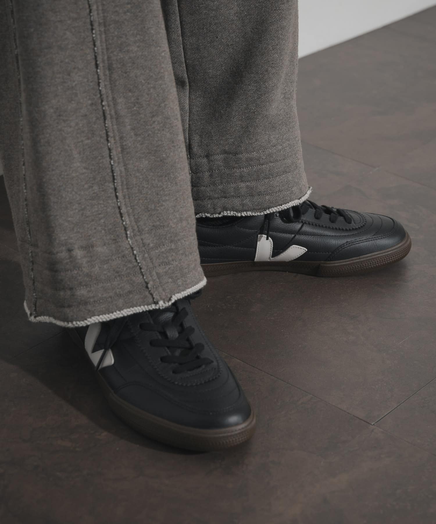 veja PANENKA BLACK WHITE M(41 BLACK): シューズ｜URBAN RESEARCH公式