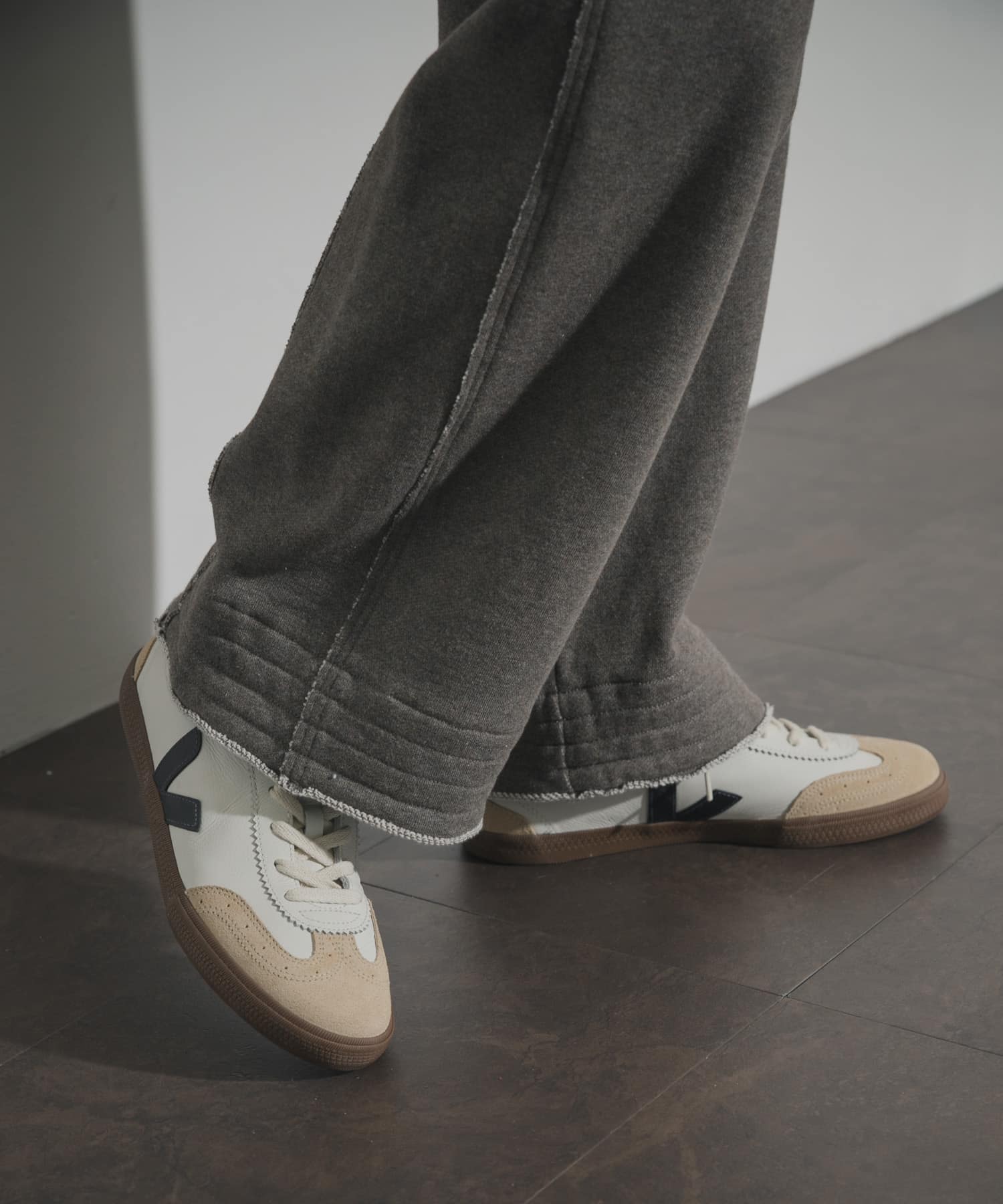 veja VOLLEY NAUTICO BARK M(41 NAUTICO): シューズ｜URBAN RESEARCH