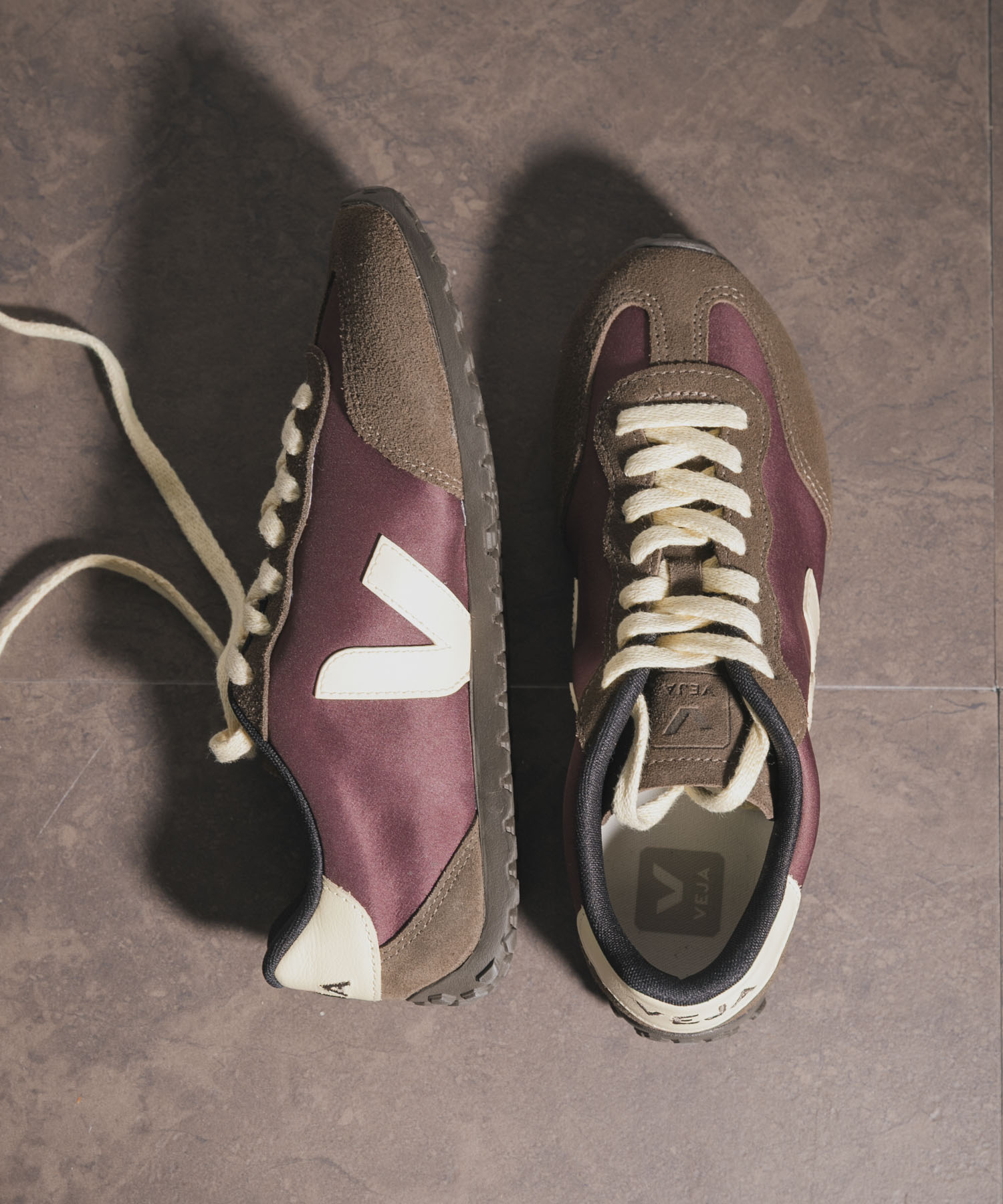 veja　GT AMARANTE BUTTER W
