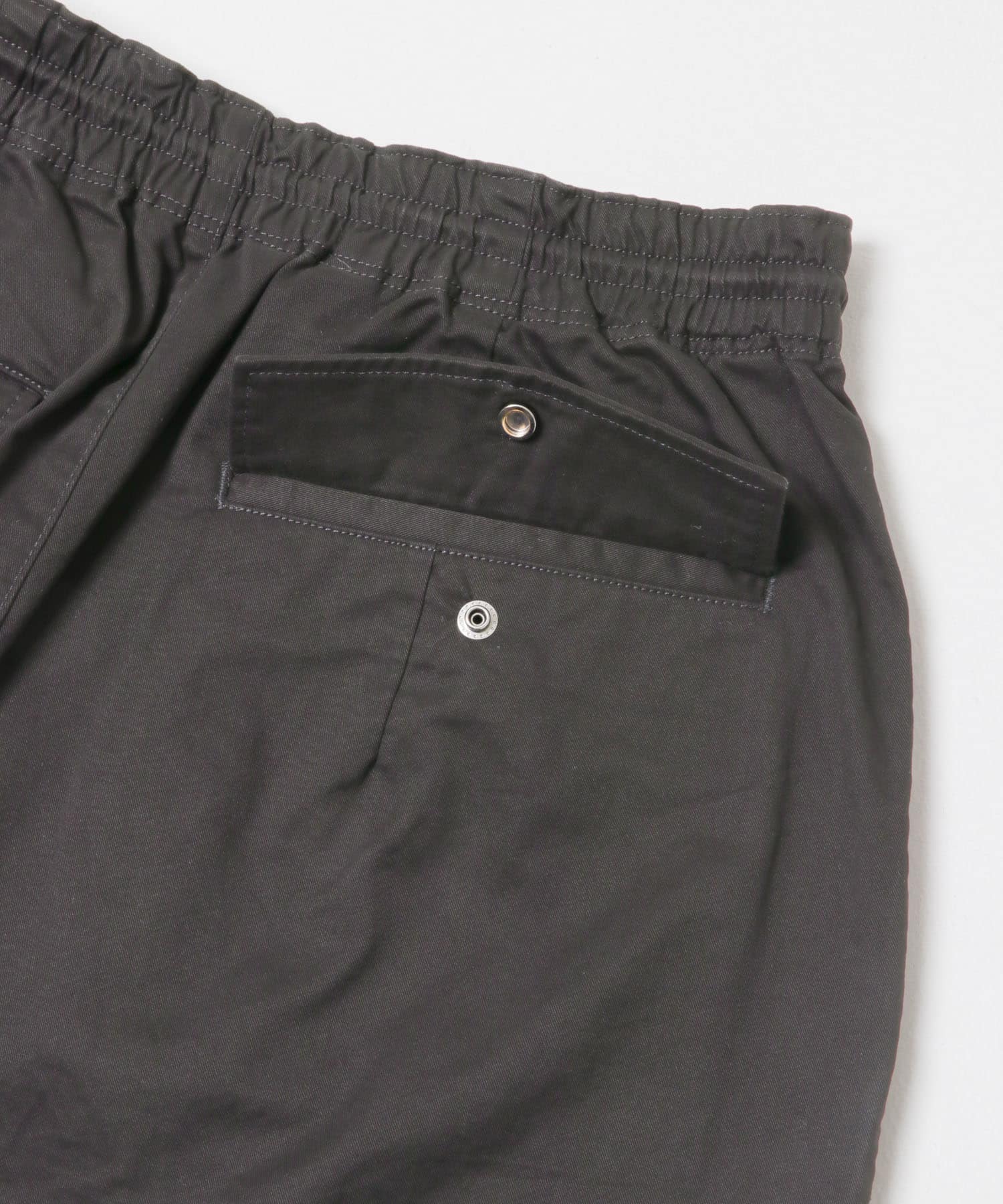 ザ グッドランド マーケット　TWILL EASYPANTS CHACOAL 1