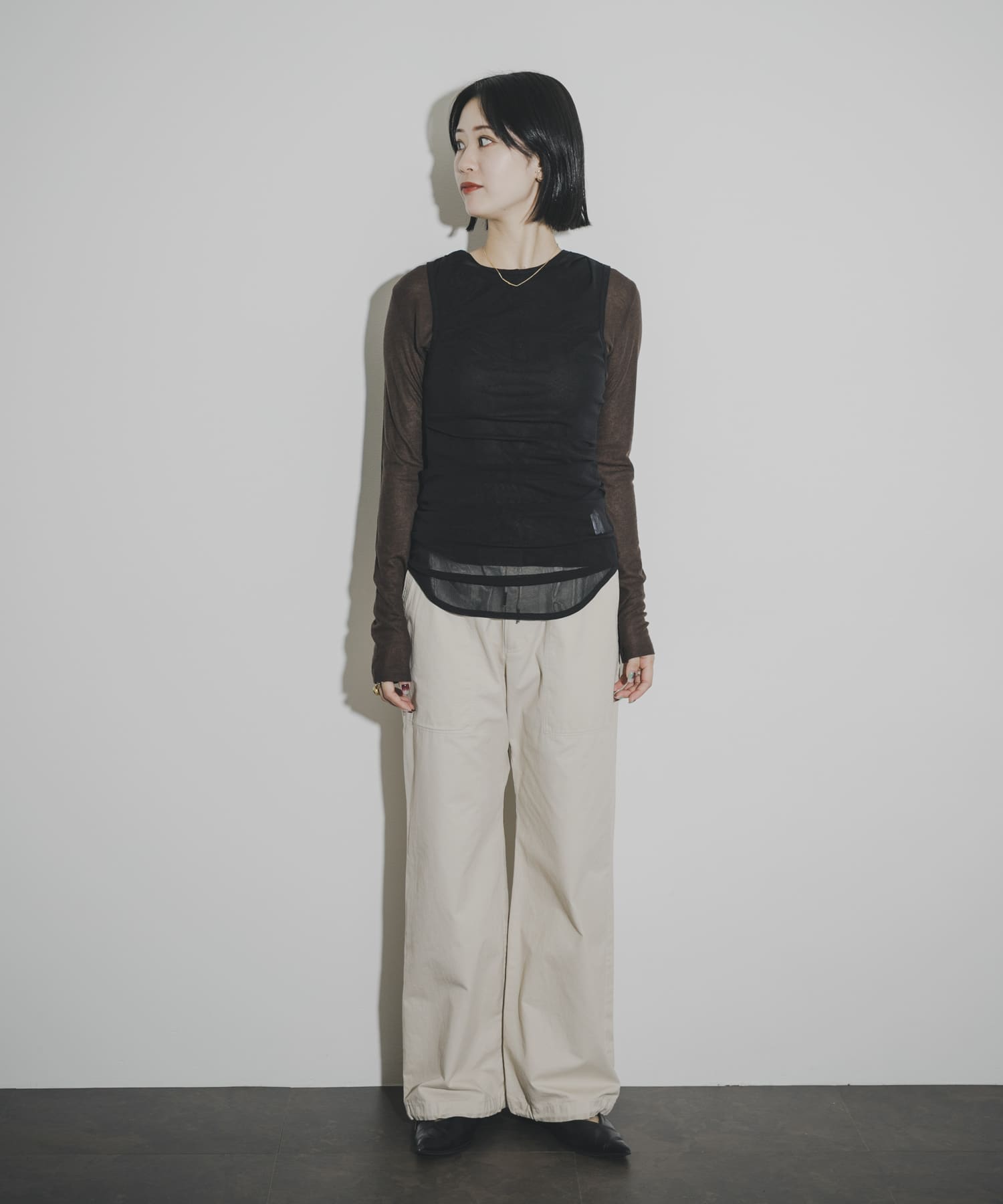 身長 : 164cm サイズ : 1