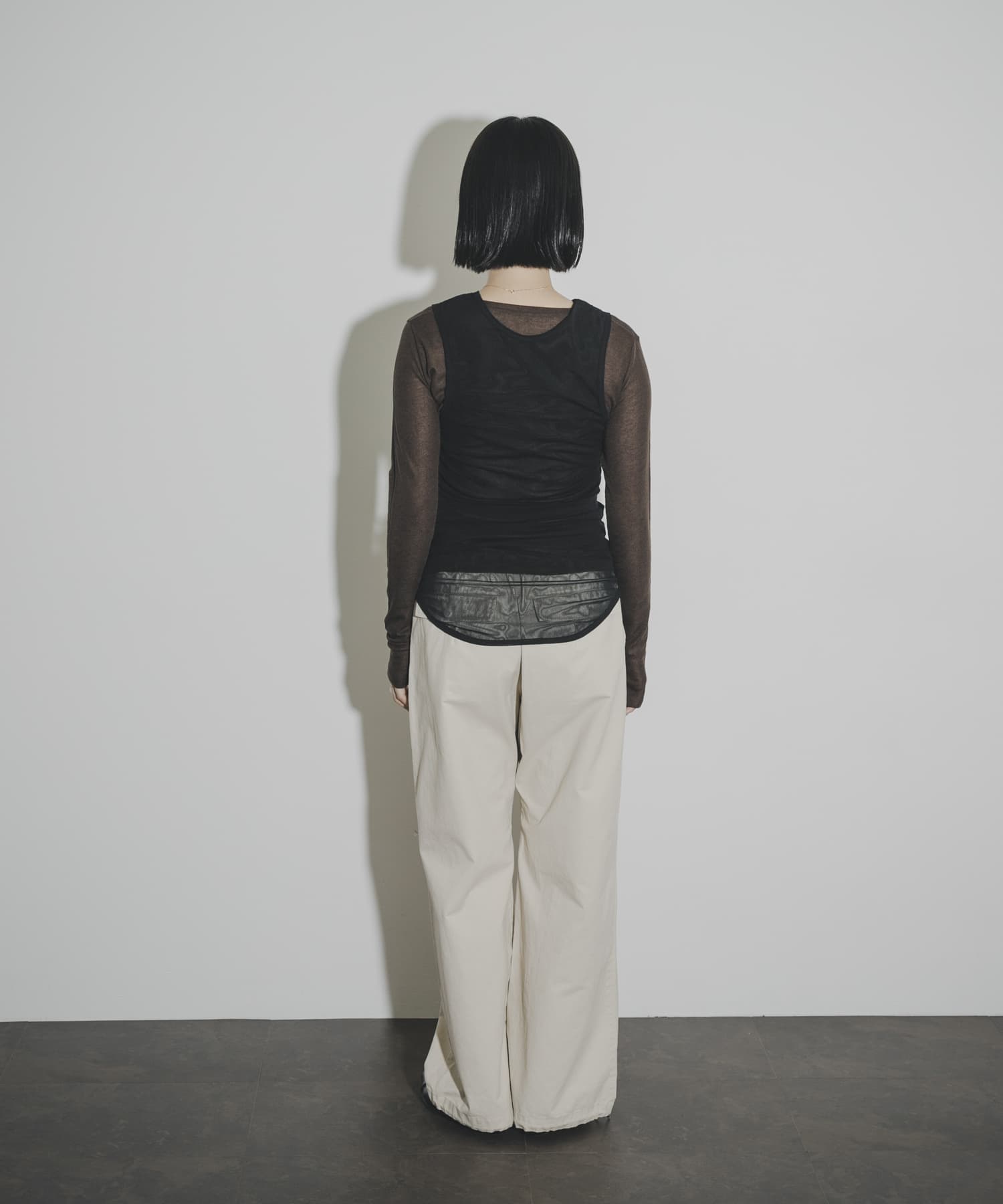 身長 : 164cm サイズ : 1