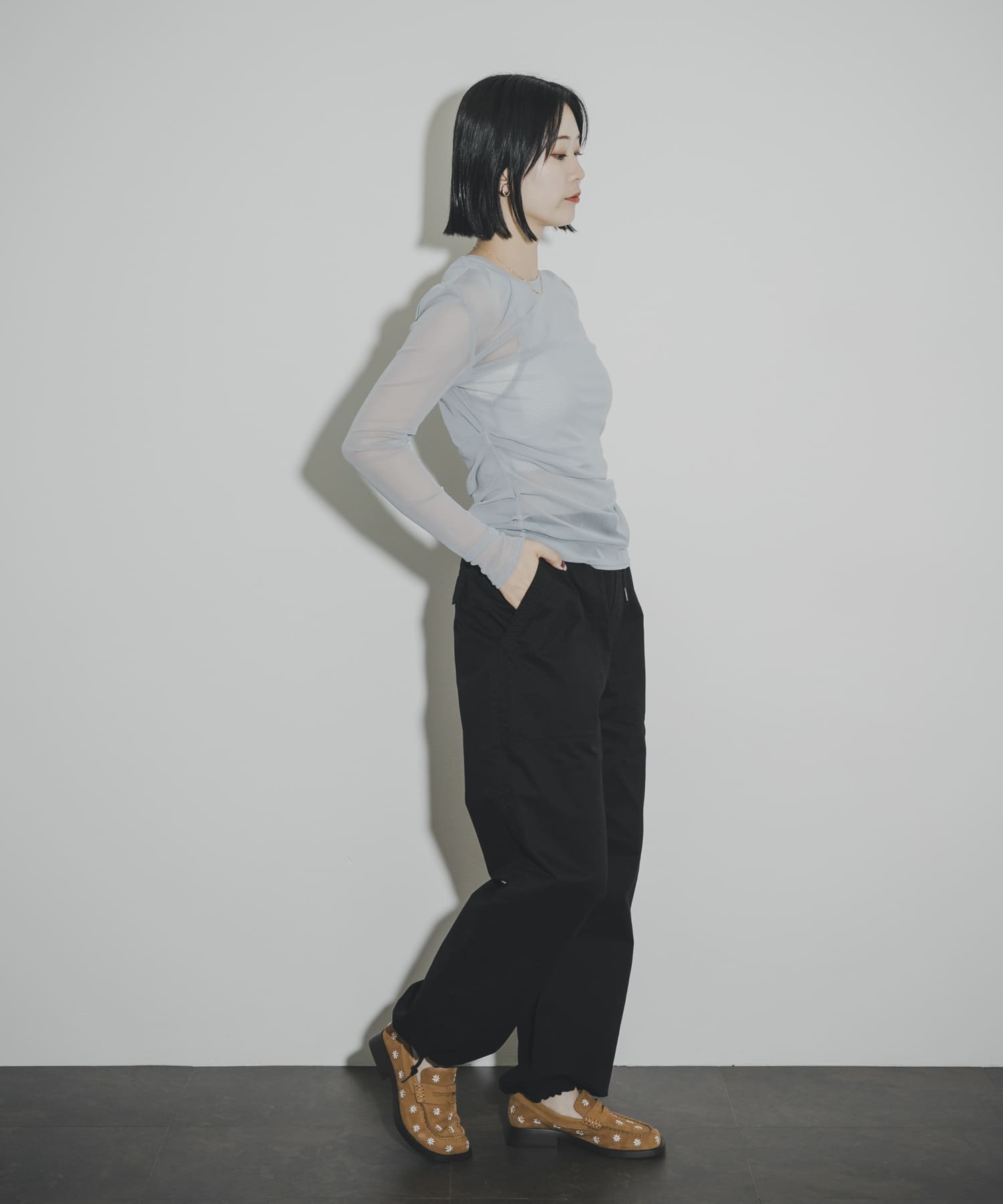 身長 : 164cm サイズ : 1