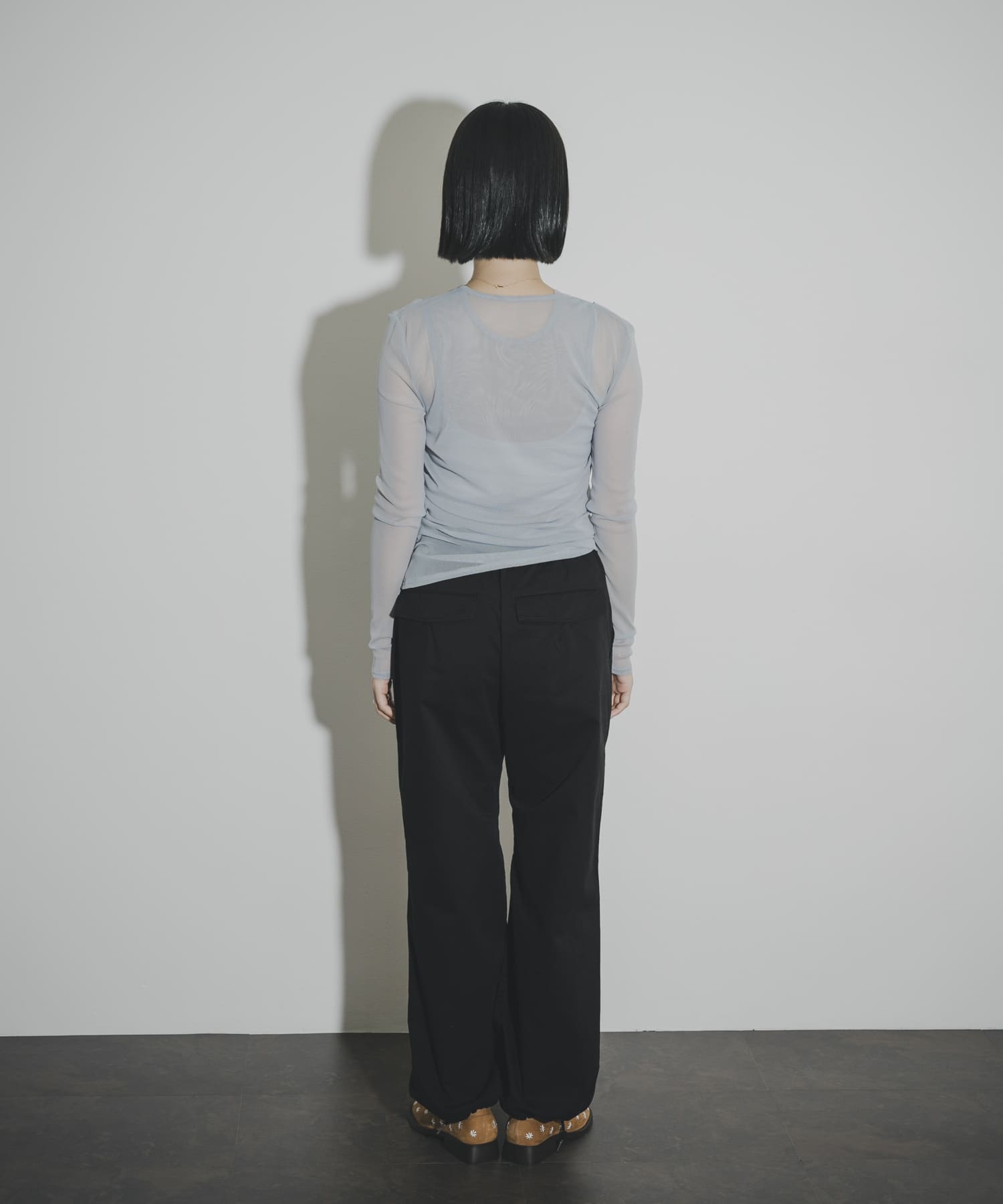 身長 : 164cm サイズ : 1