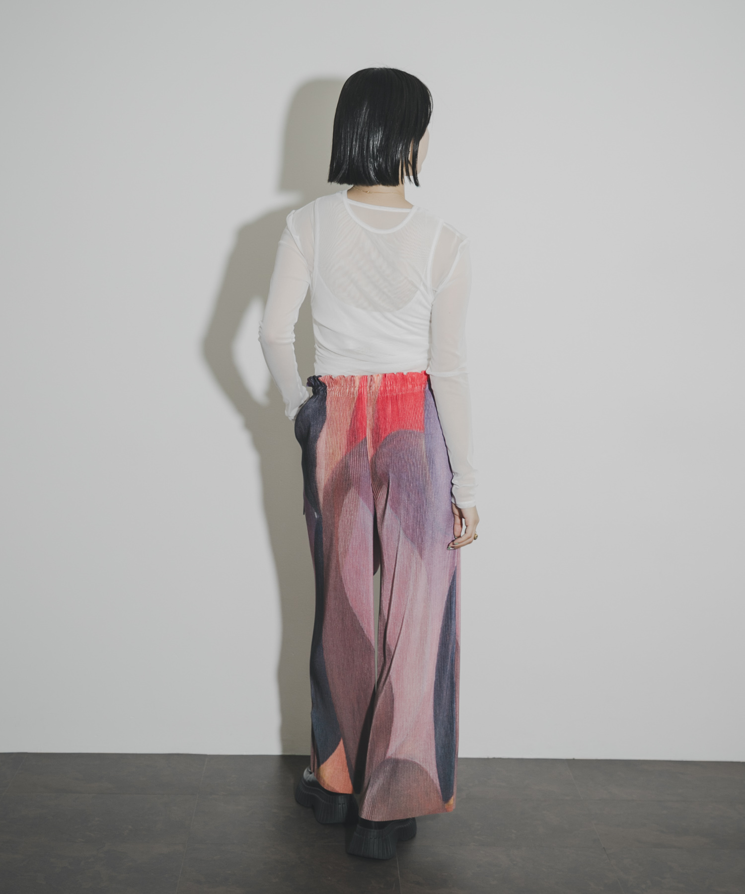 身長 : 164cm サイズ : Free