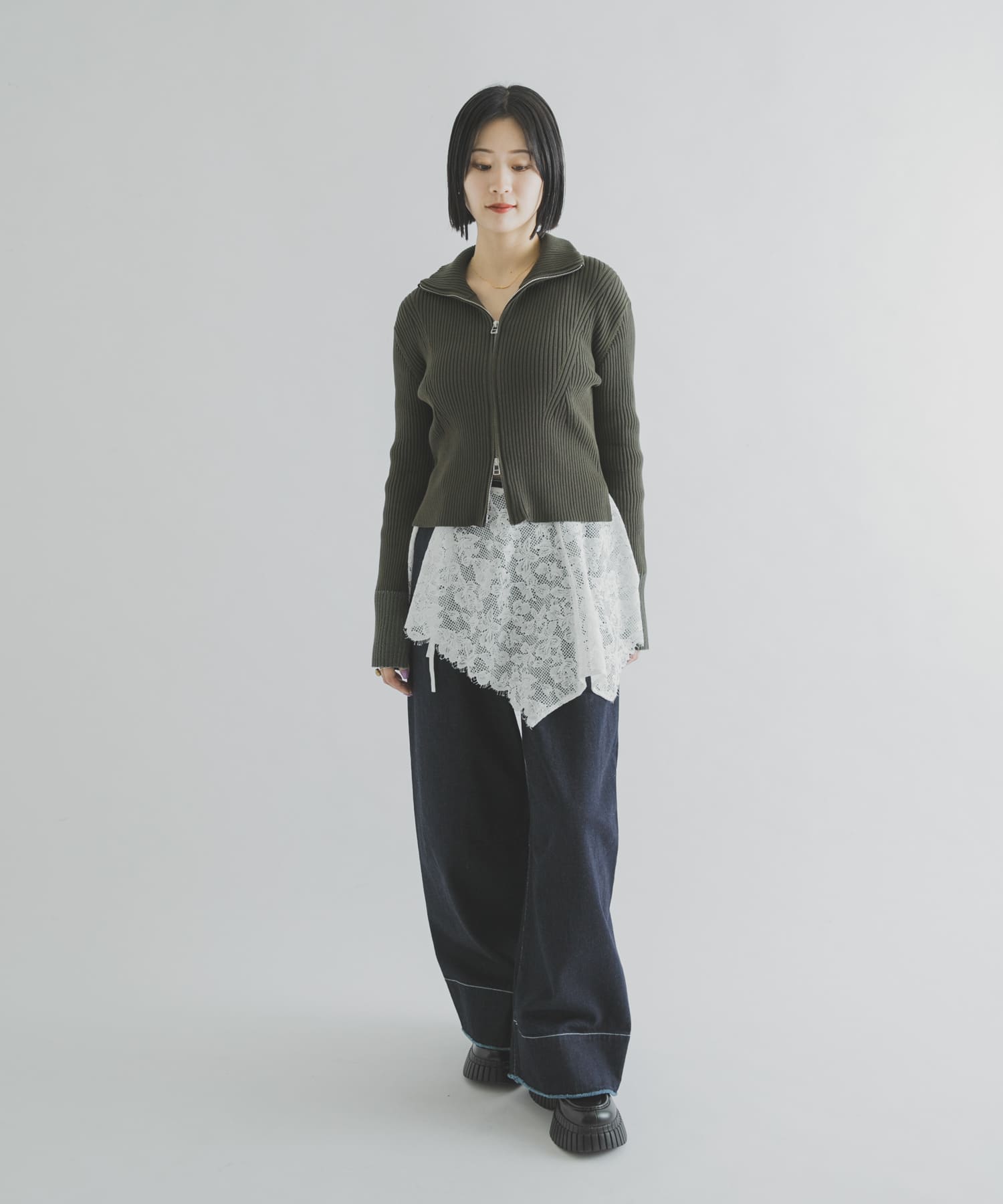 KHAKI