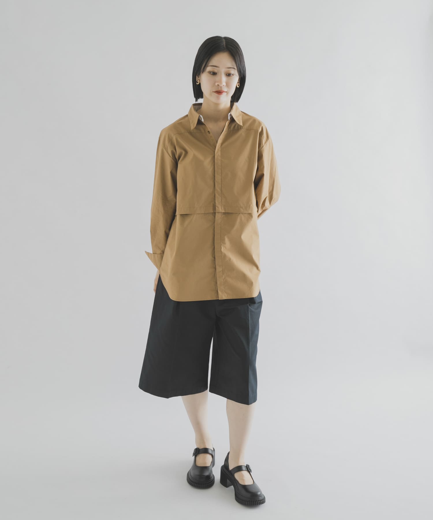身長 : 164cm サイズ : Free