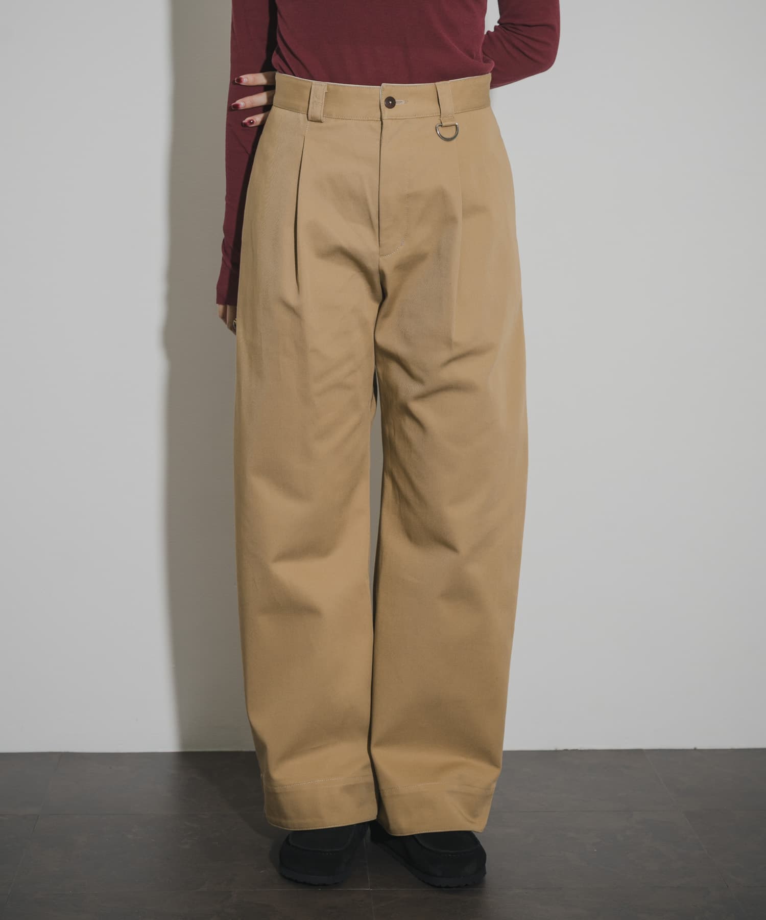 ザ グッドランド マーケット　TUCK WIDE TWILL PANTS