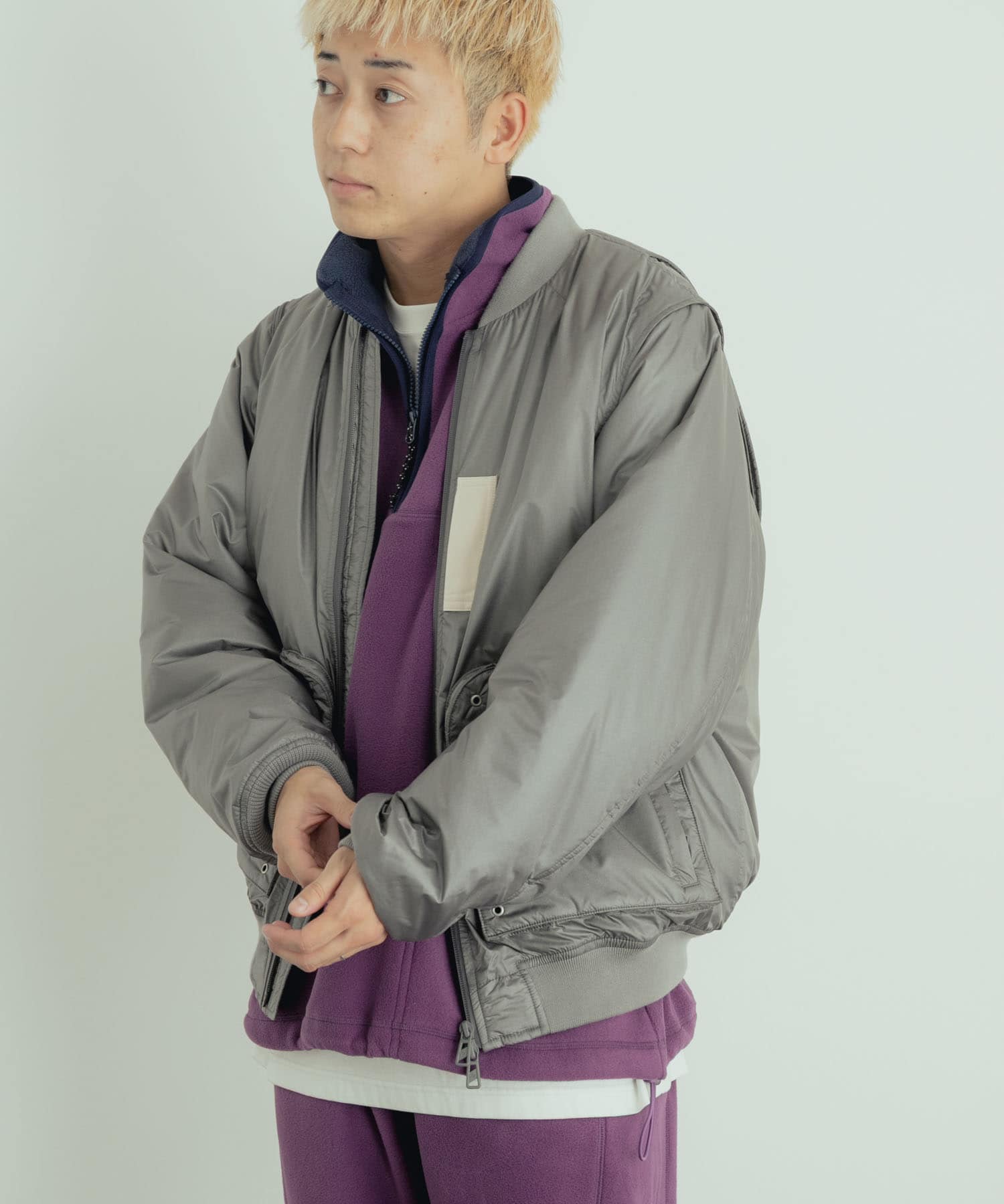 GRAY