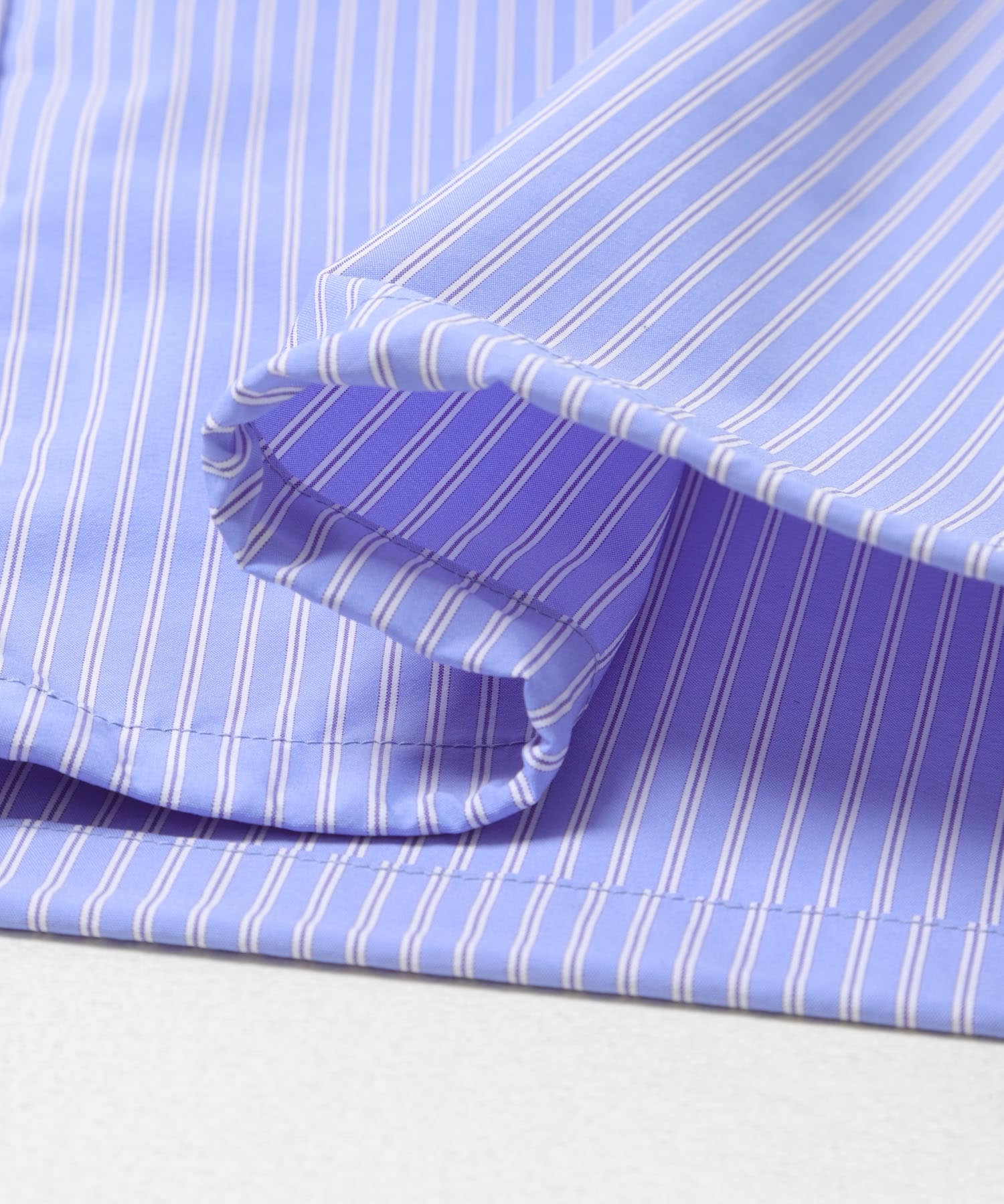 NAVYSTRIPE