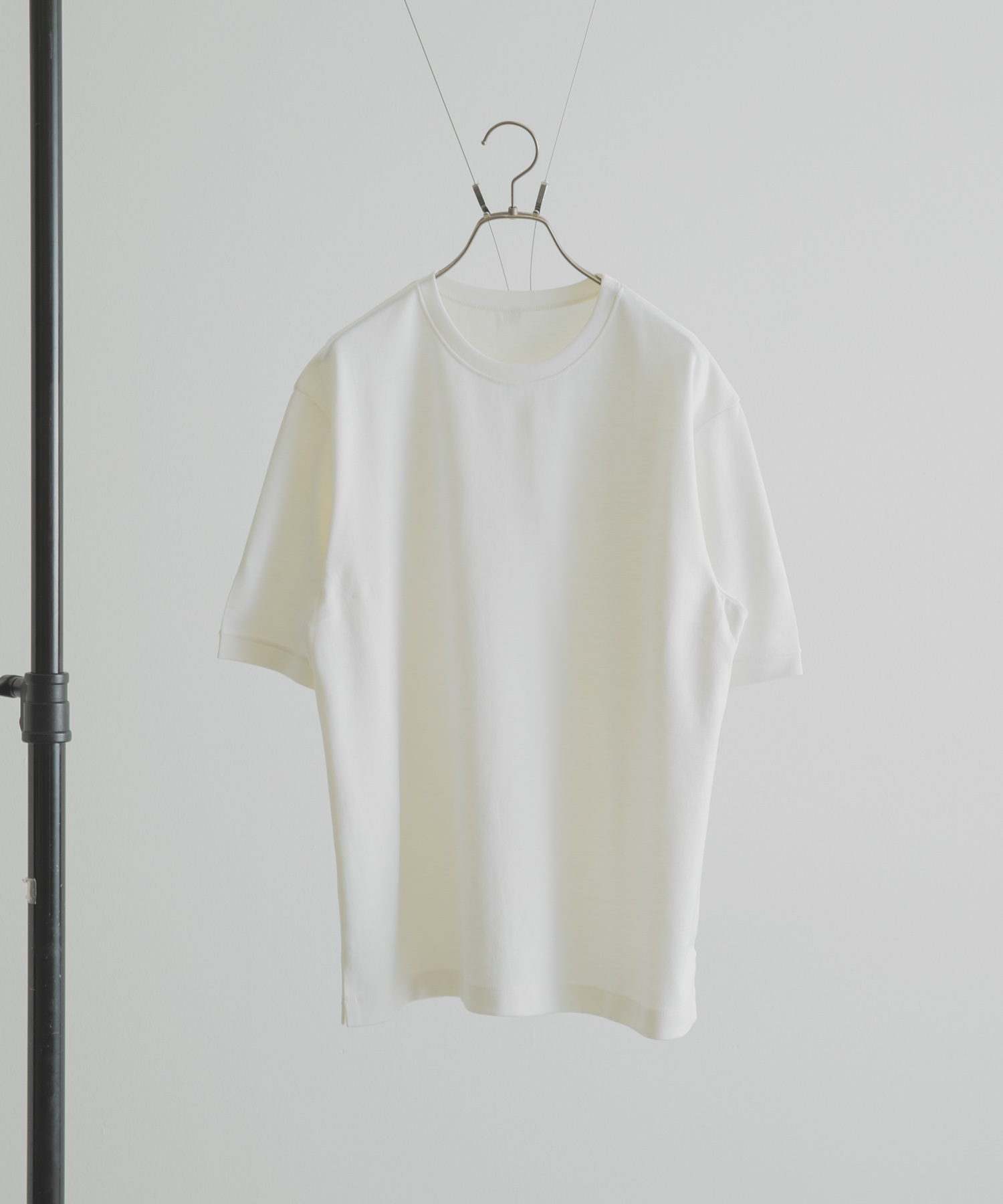 armi　[Smart] MERINO-WOOL CREW NECK TEE