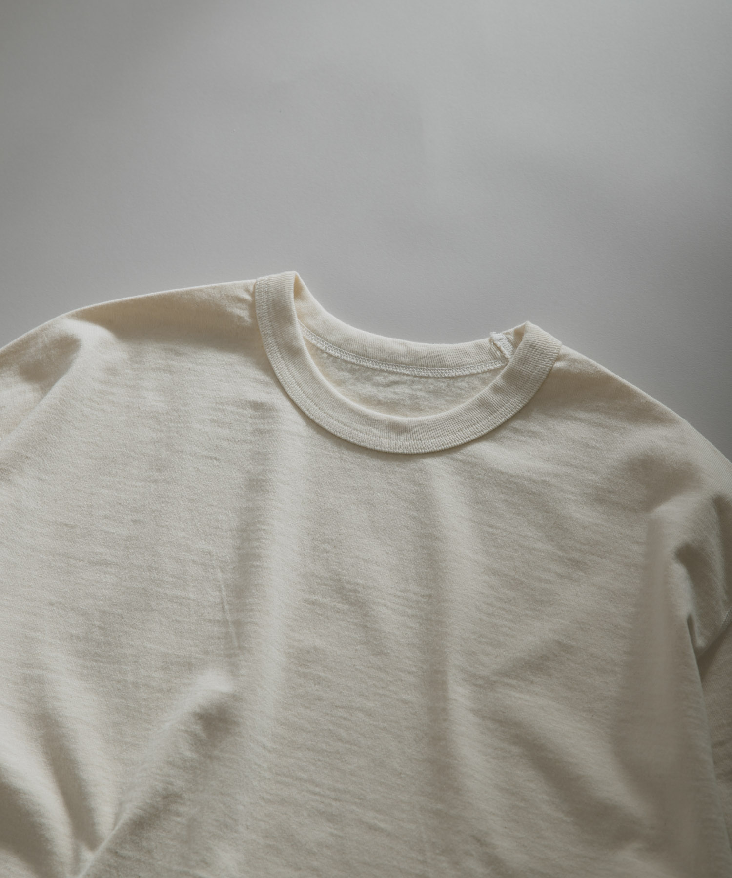 armi　SEED CYCLE FLAT-SEAM TEE 生成り 3