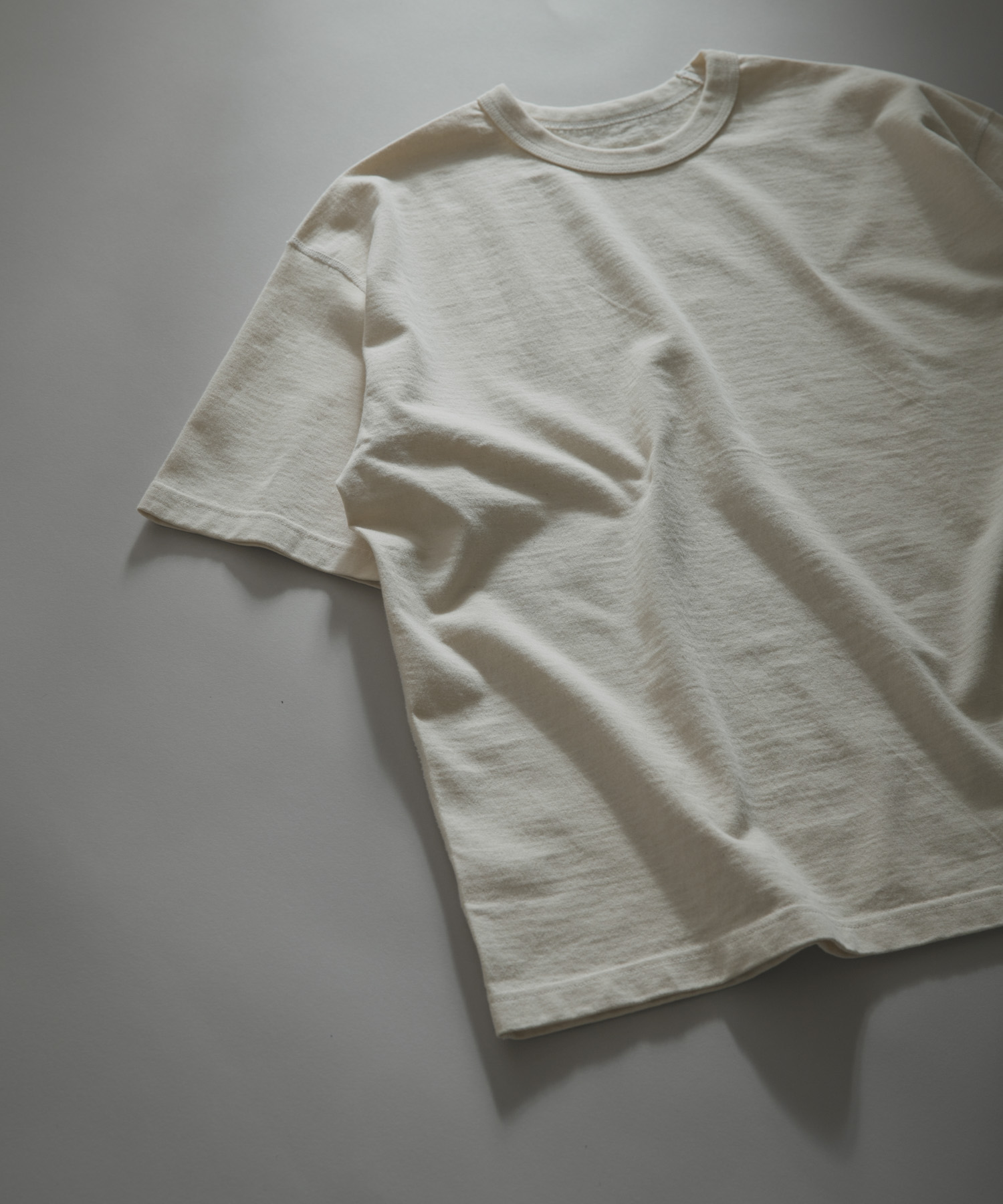 armi　SEED CYCLE FLAT-SEAM TEE 生成り 3