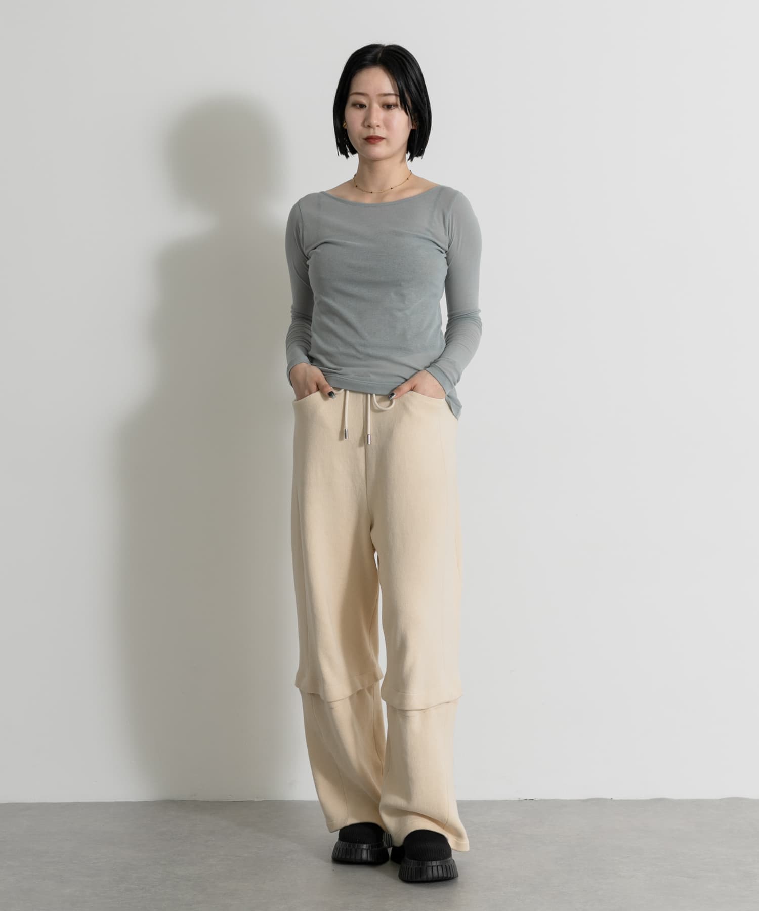 身長 : 164cm サイズ : Free
