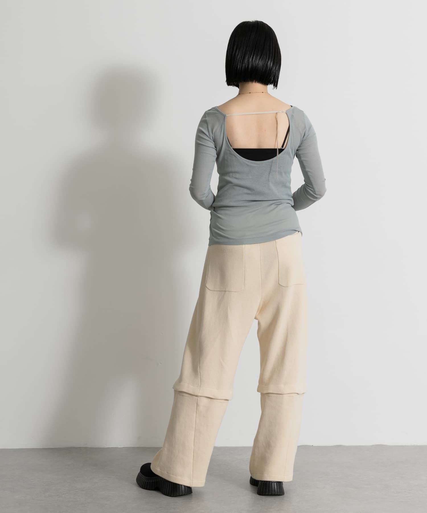 身長 : 164cm サイズ : Free