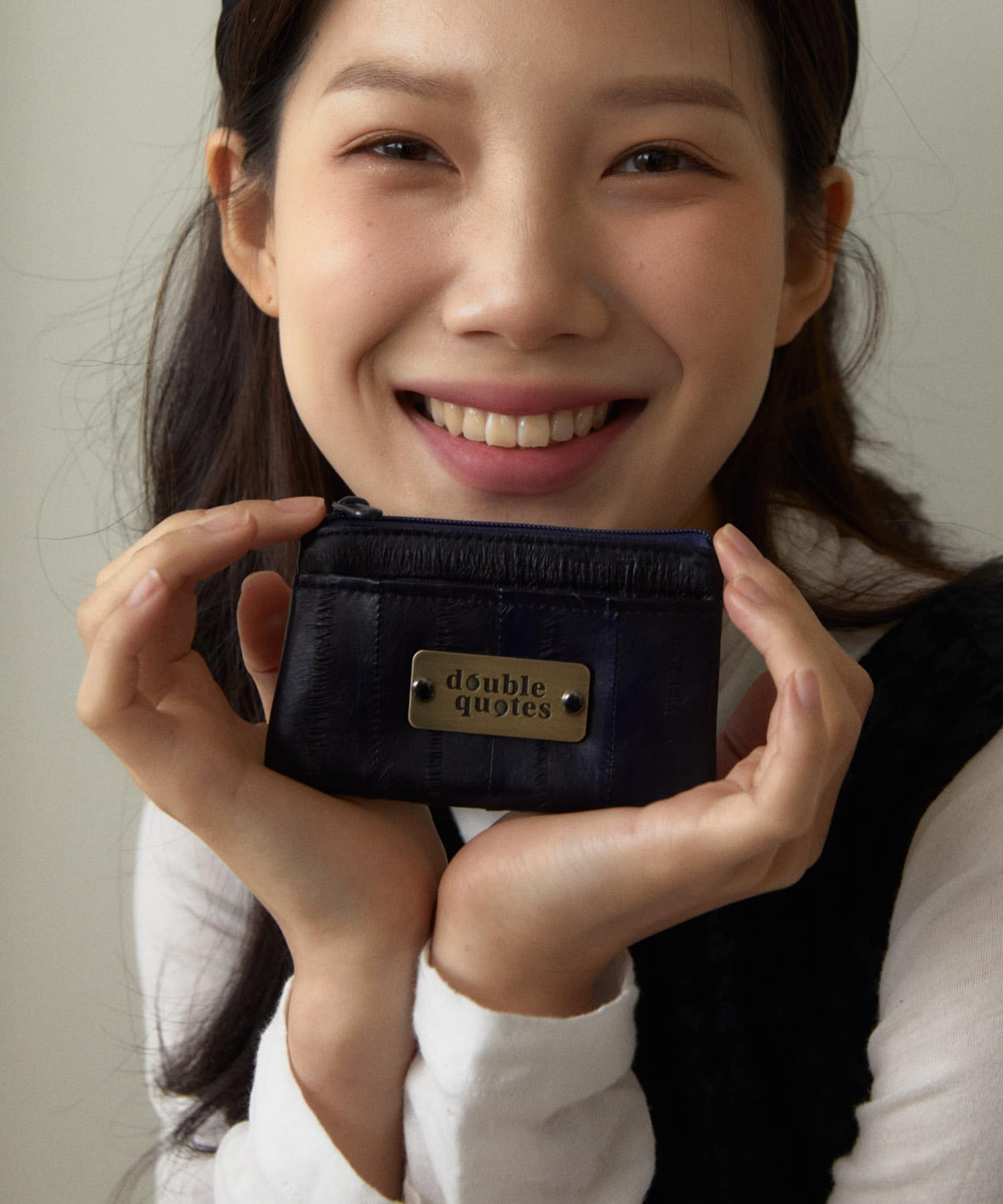 double quotes　BUTTER CARD HOLDER 1ST ネイビー One