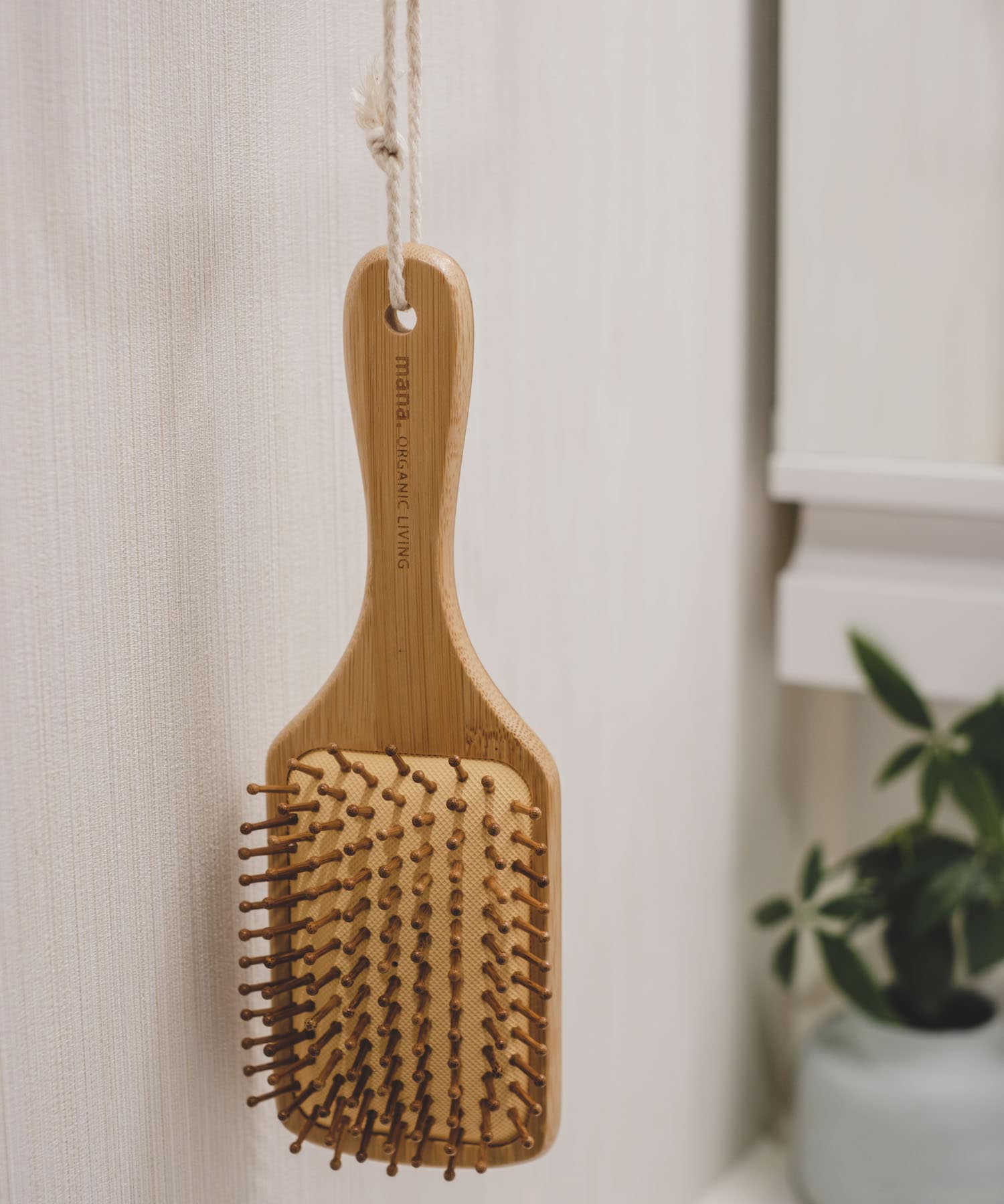 mana. ORGANIC LIVING　バンブーヘアブラシ