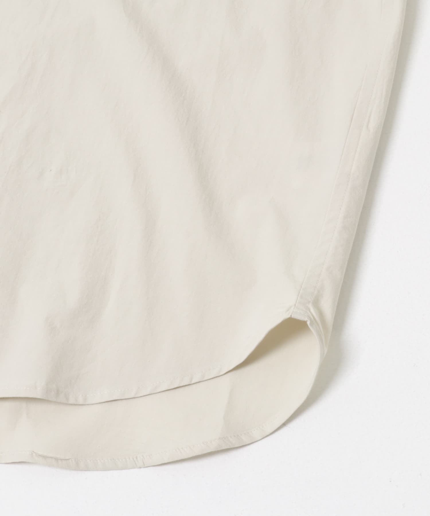 L.BEIGE