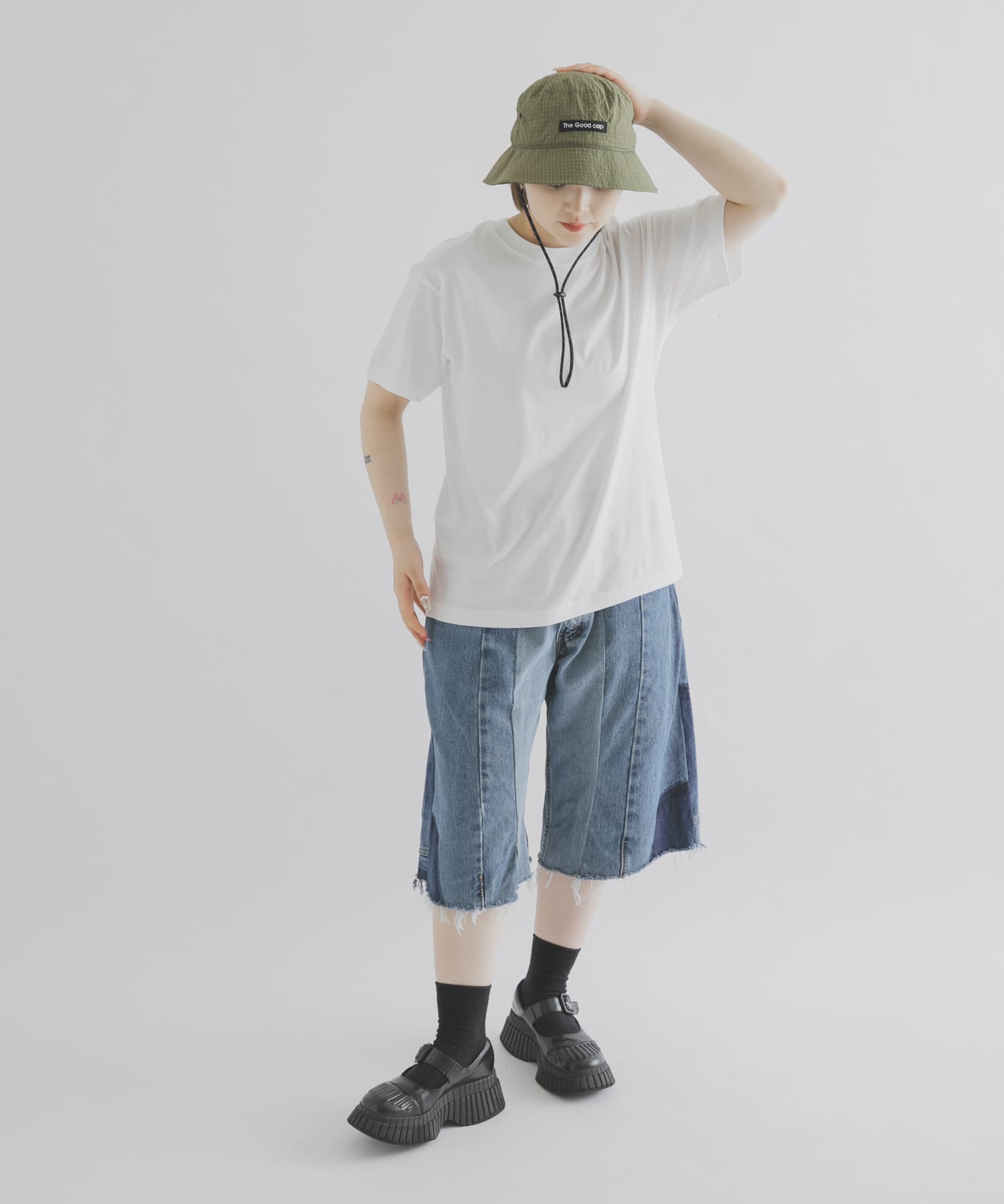 身長 : 156cm サイズ : M