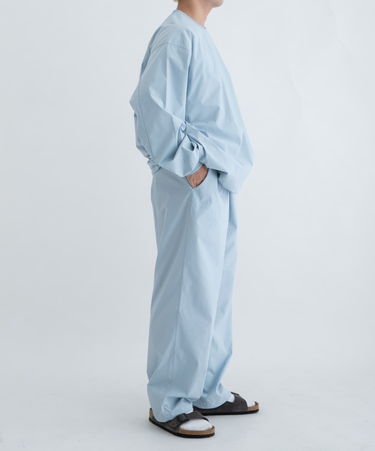 身長：164cm サイズ：L