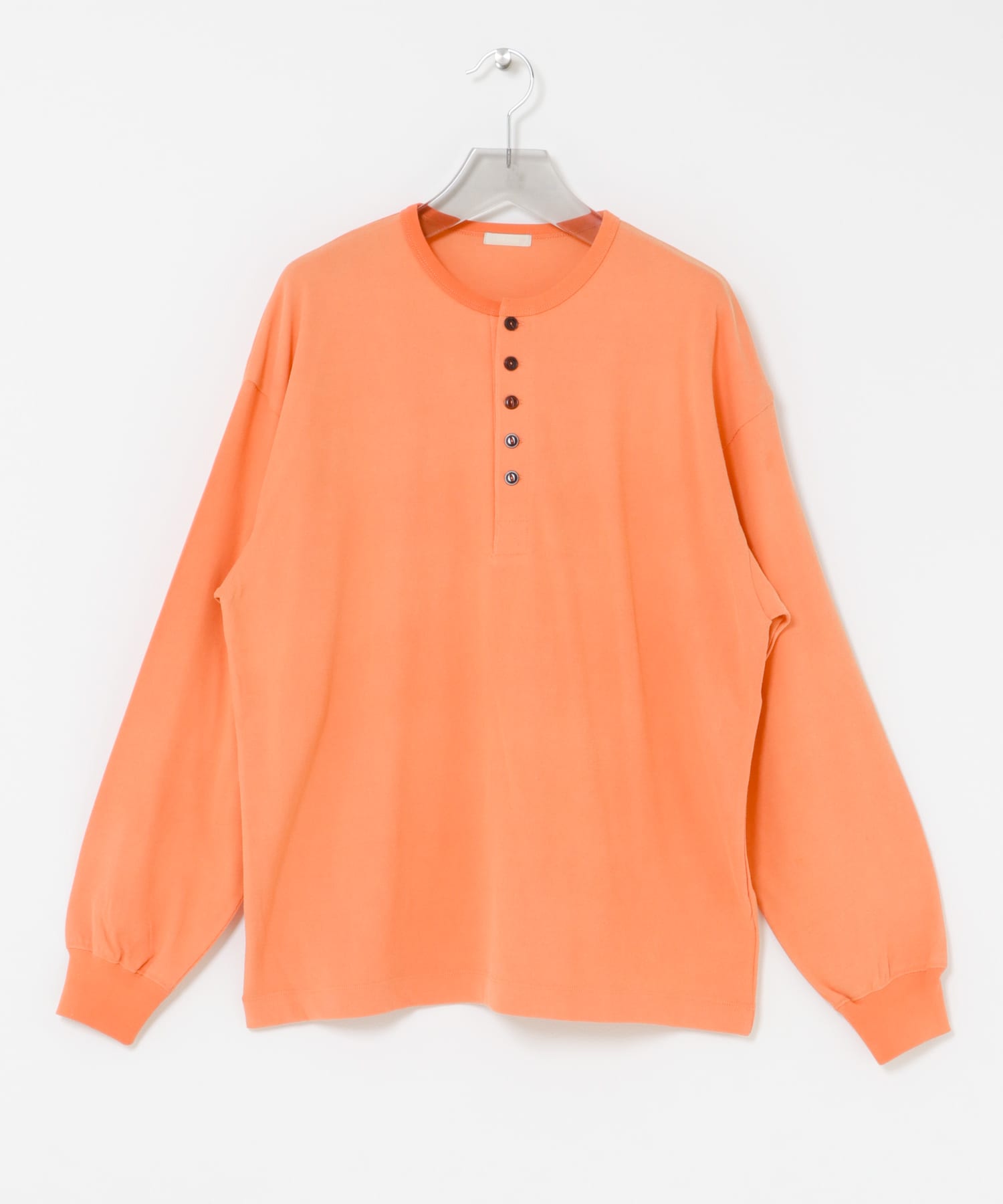 ULTERIOR　HENLEY-NECK TOP