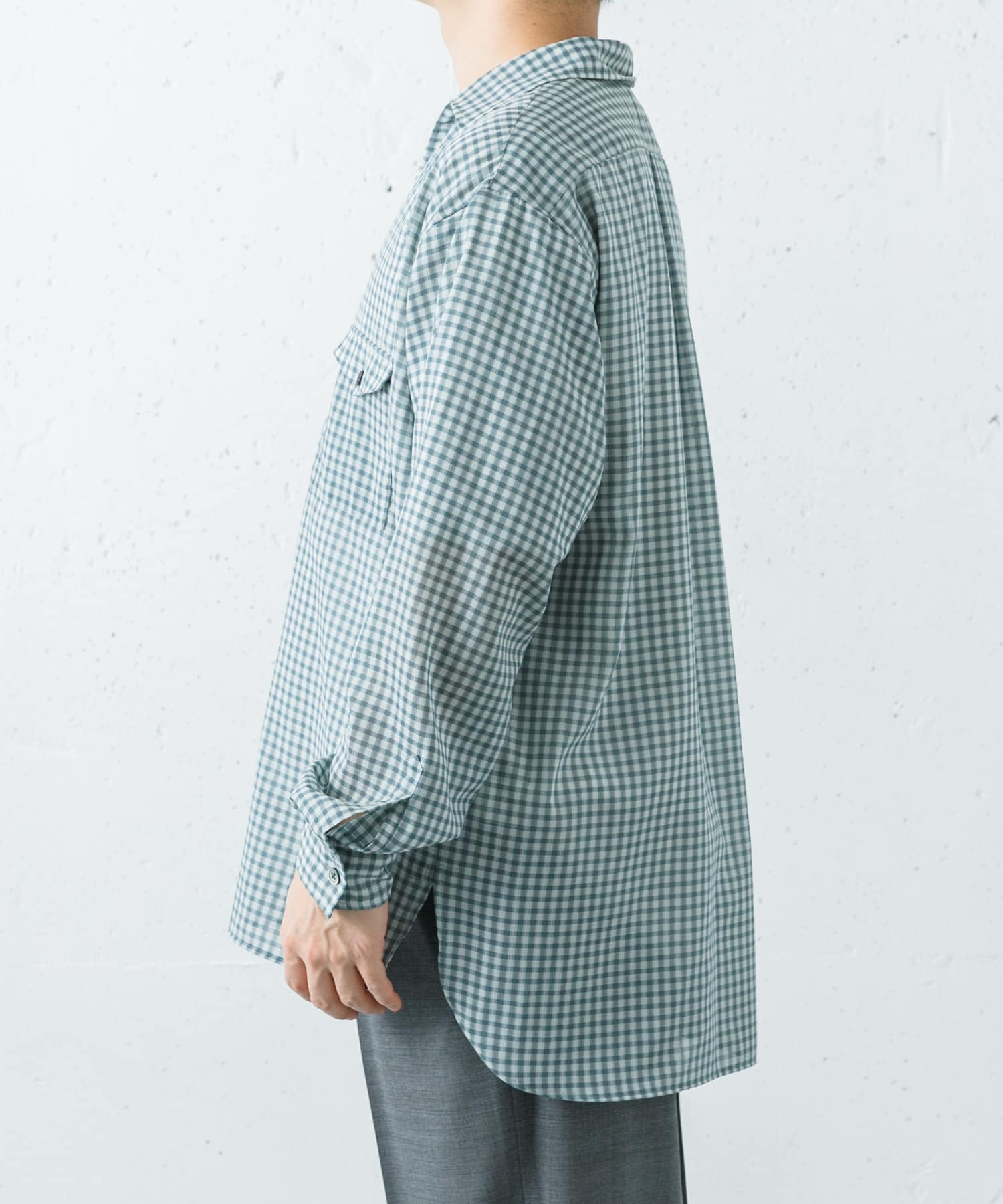 GREEN GREY