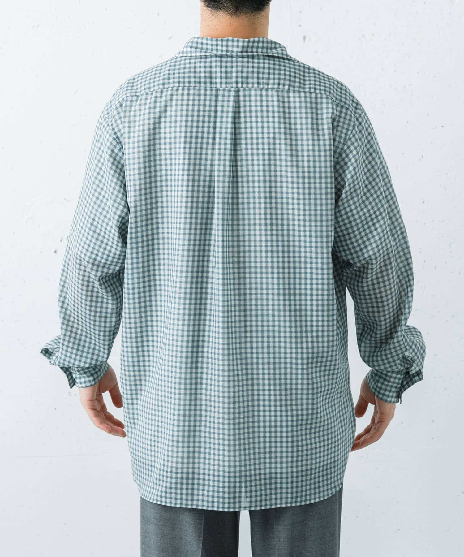 GREEN GREY