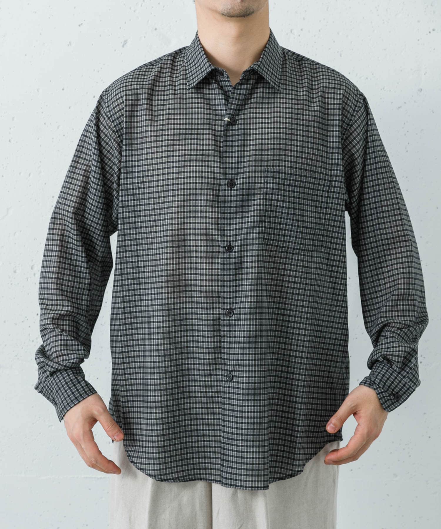 BLACK GREY