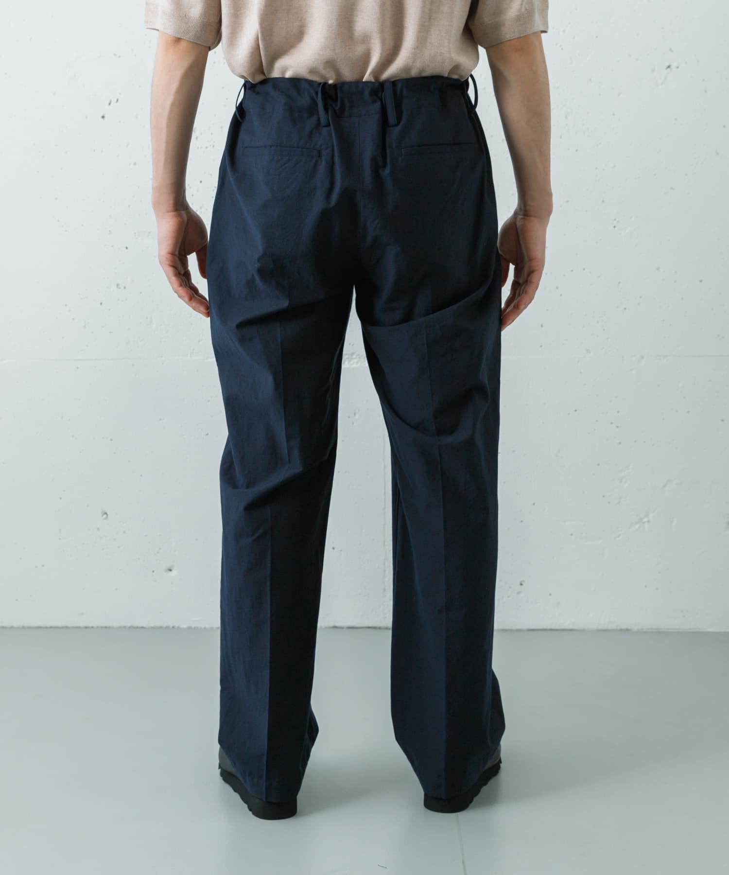 身長 : 185cm サイズ : 6