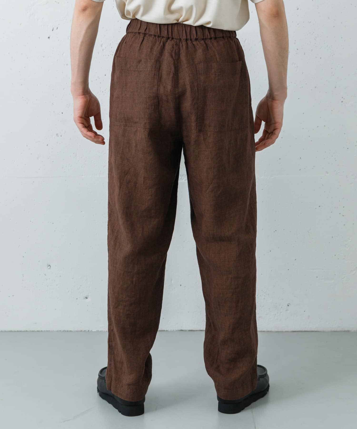 050 BROWN