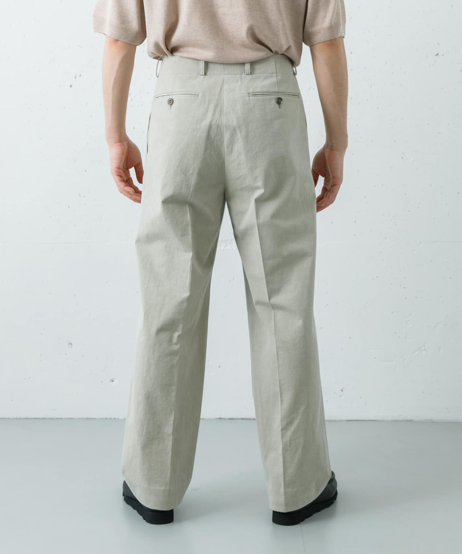 身長 : 172cm サイズ : 3