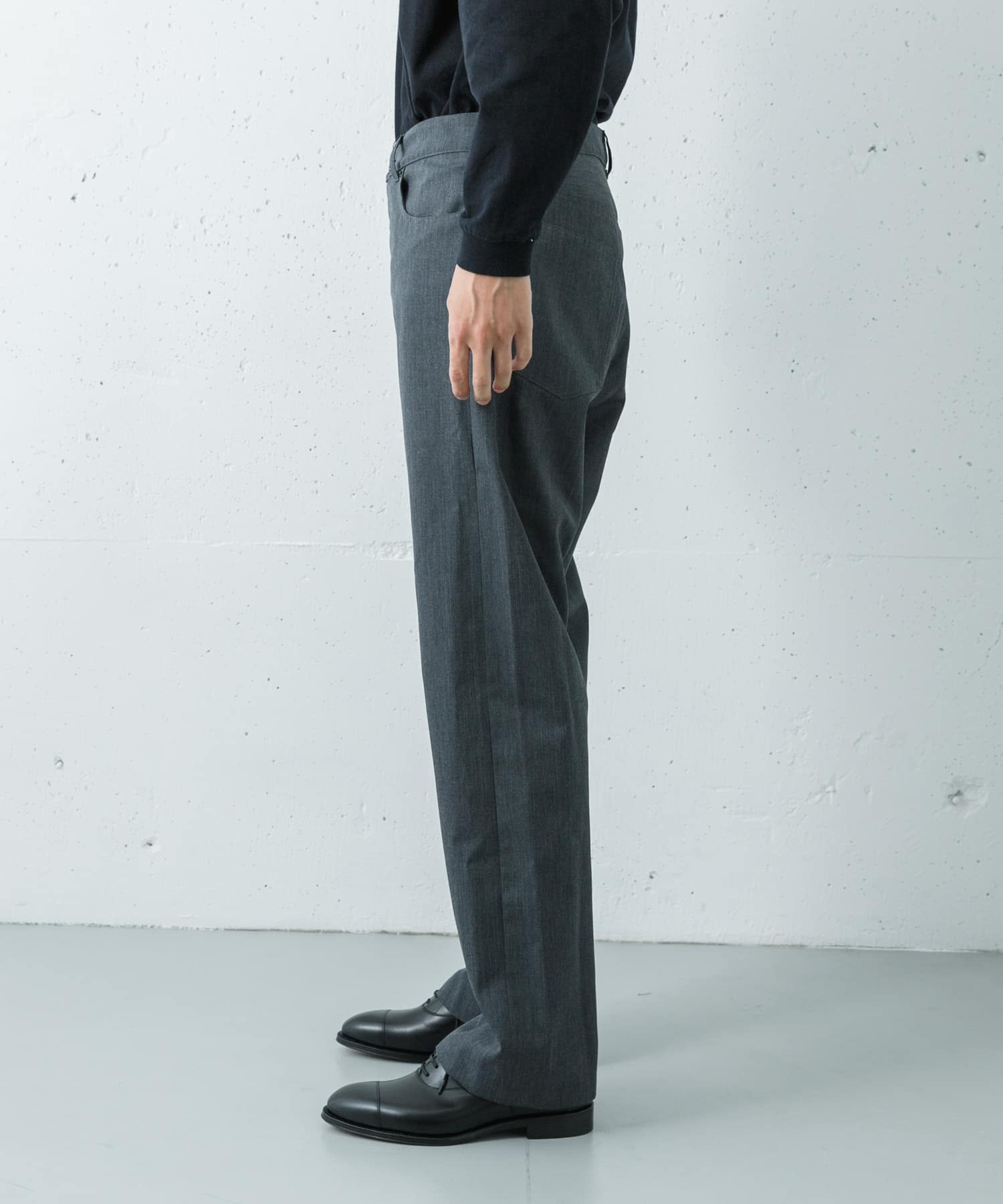 身長 : 185cm サイズ : 3