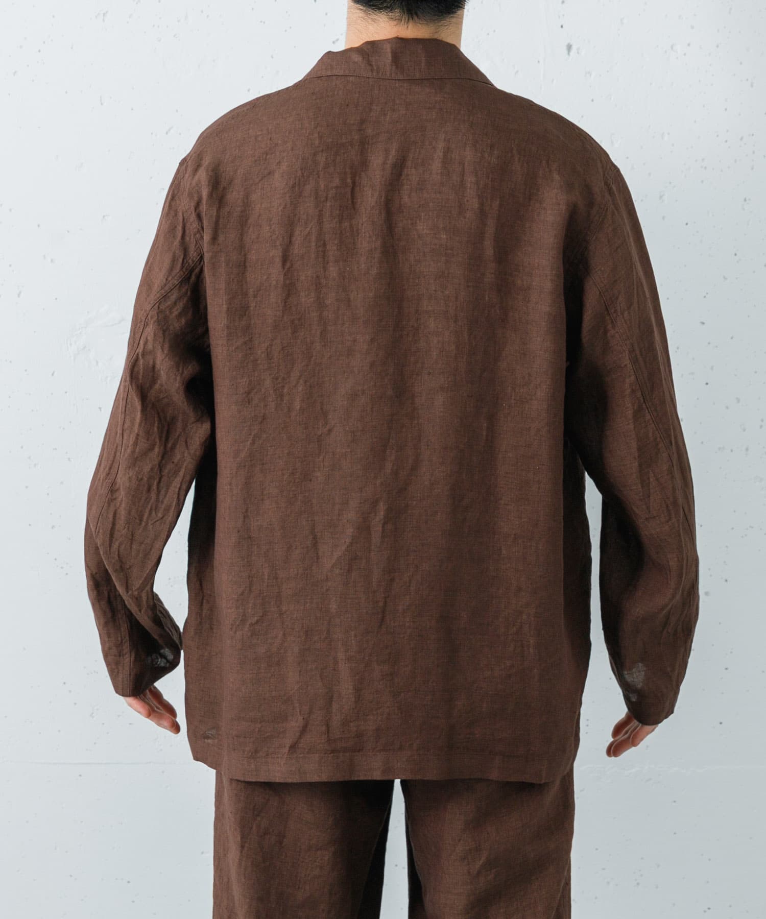 050 BROWN