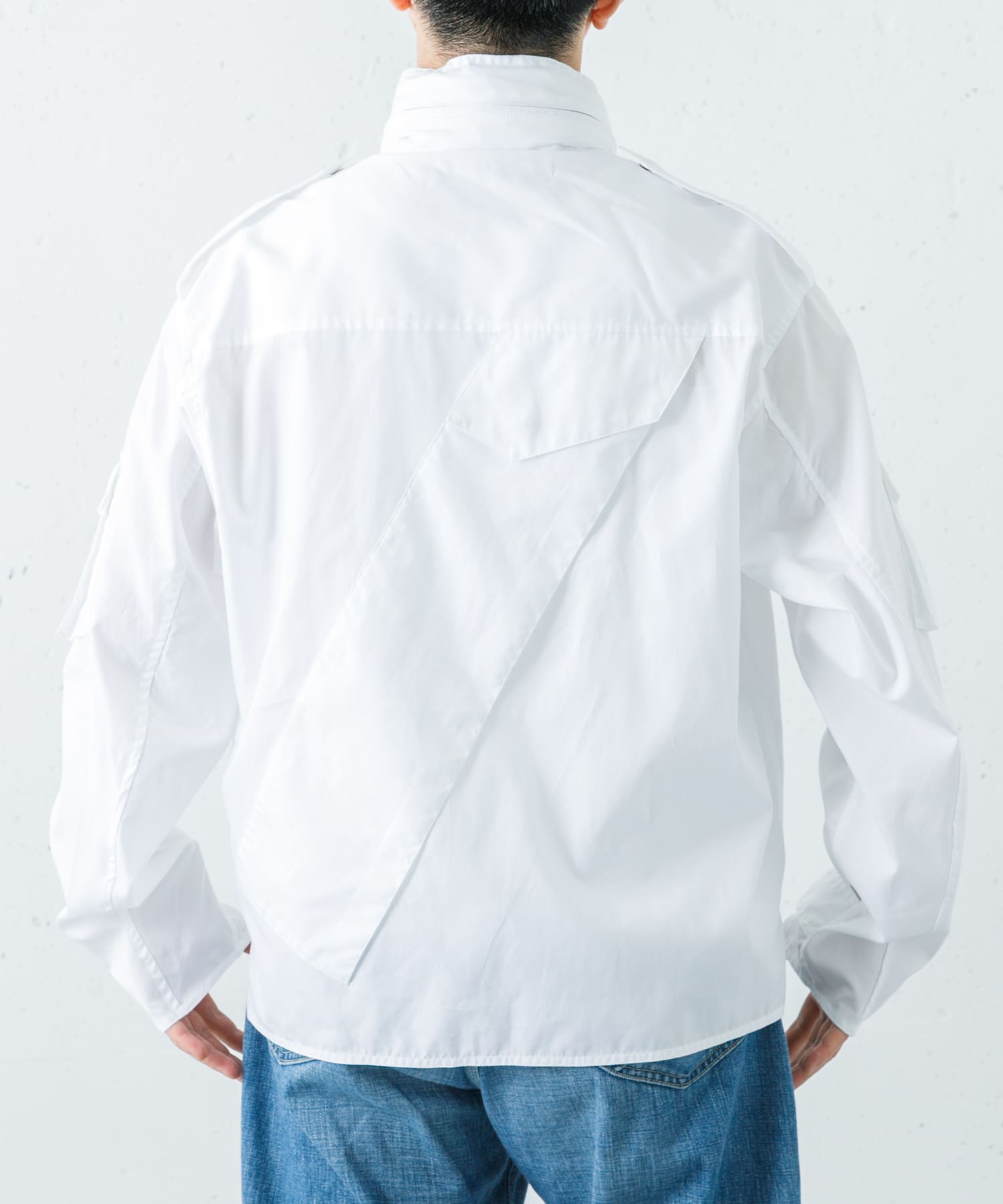 030 WHITE