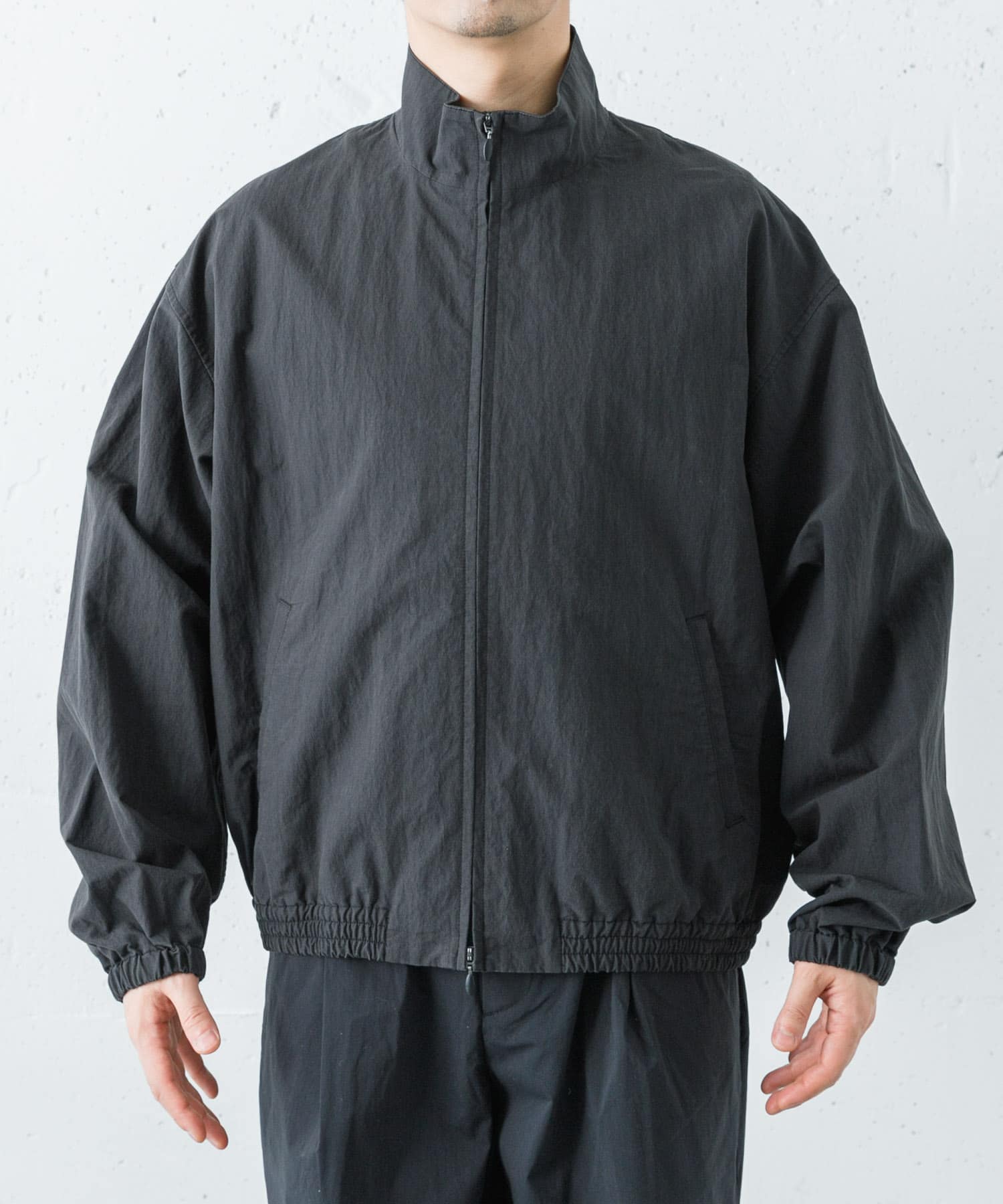 ANOTHER OFFICE LIBRARY TRACK JACKET(2 CHARCOAL): アウター｜URBAN
