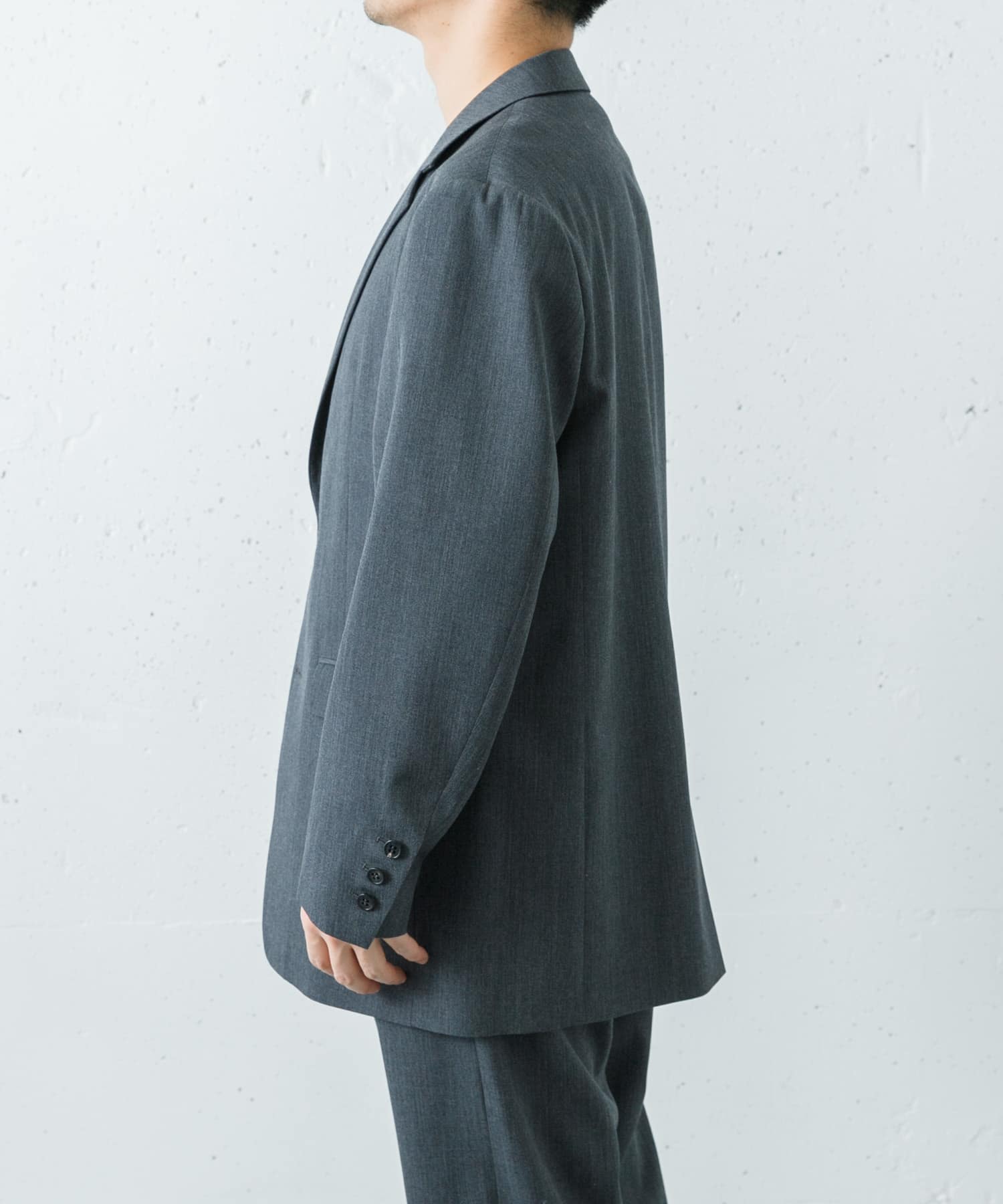身長 : 172cm サイズ : 2