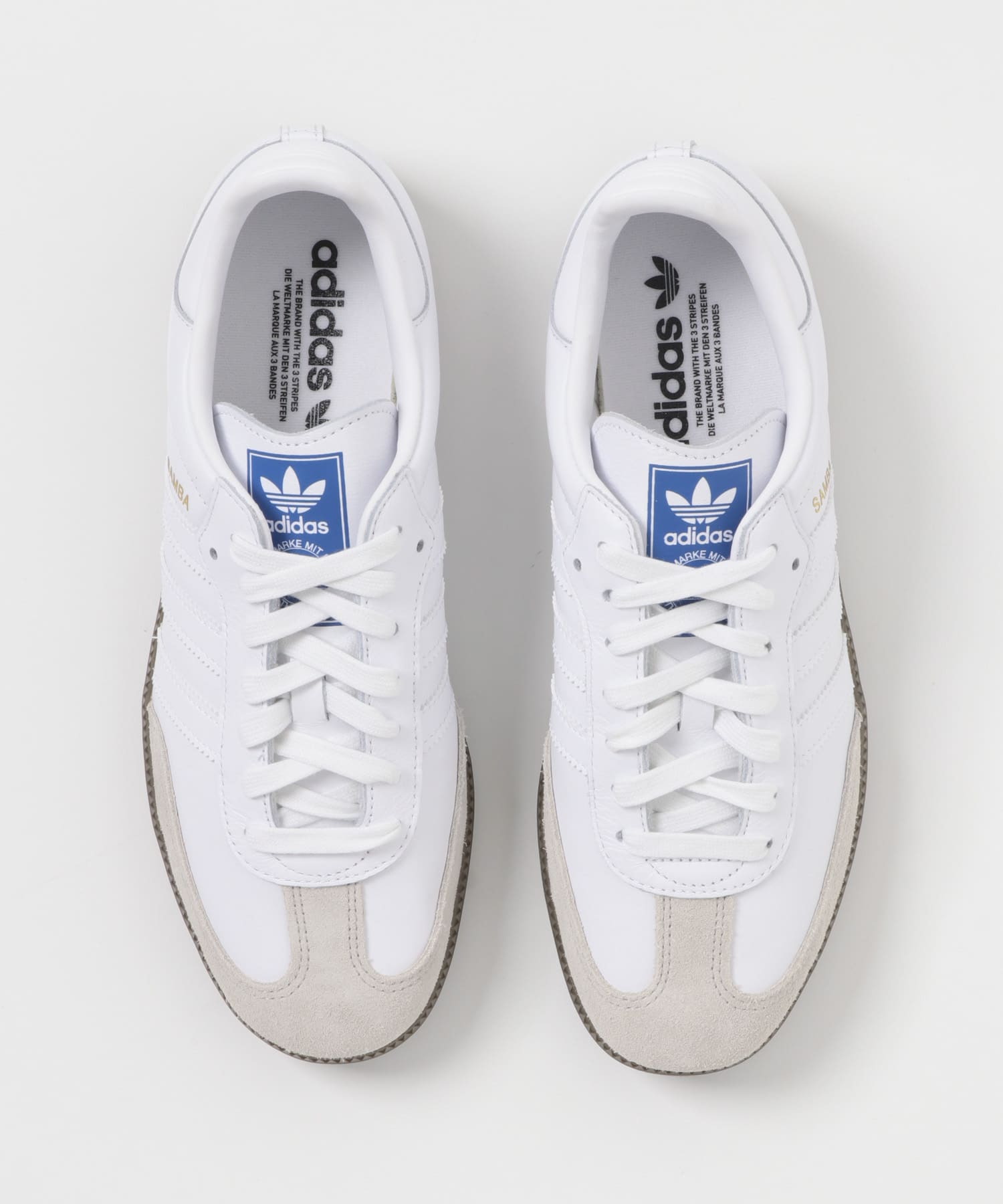 フットウェアホワイト