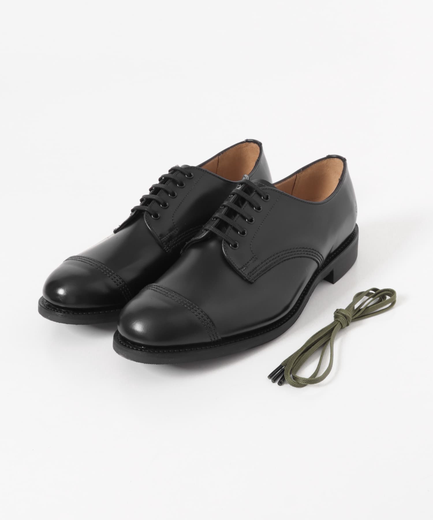 Sanders　MILITARY DERBY SHOE