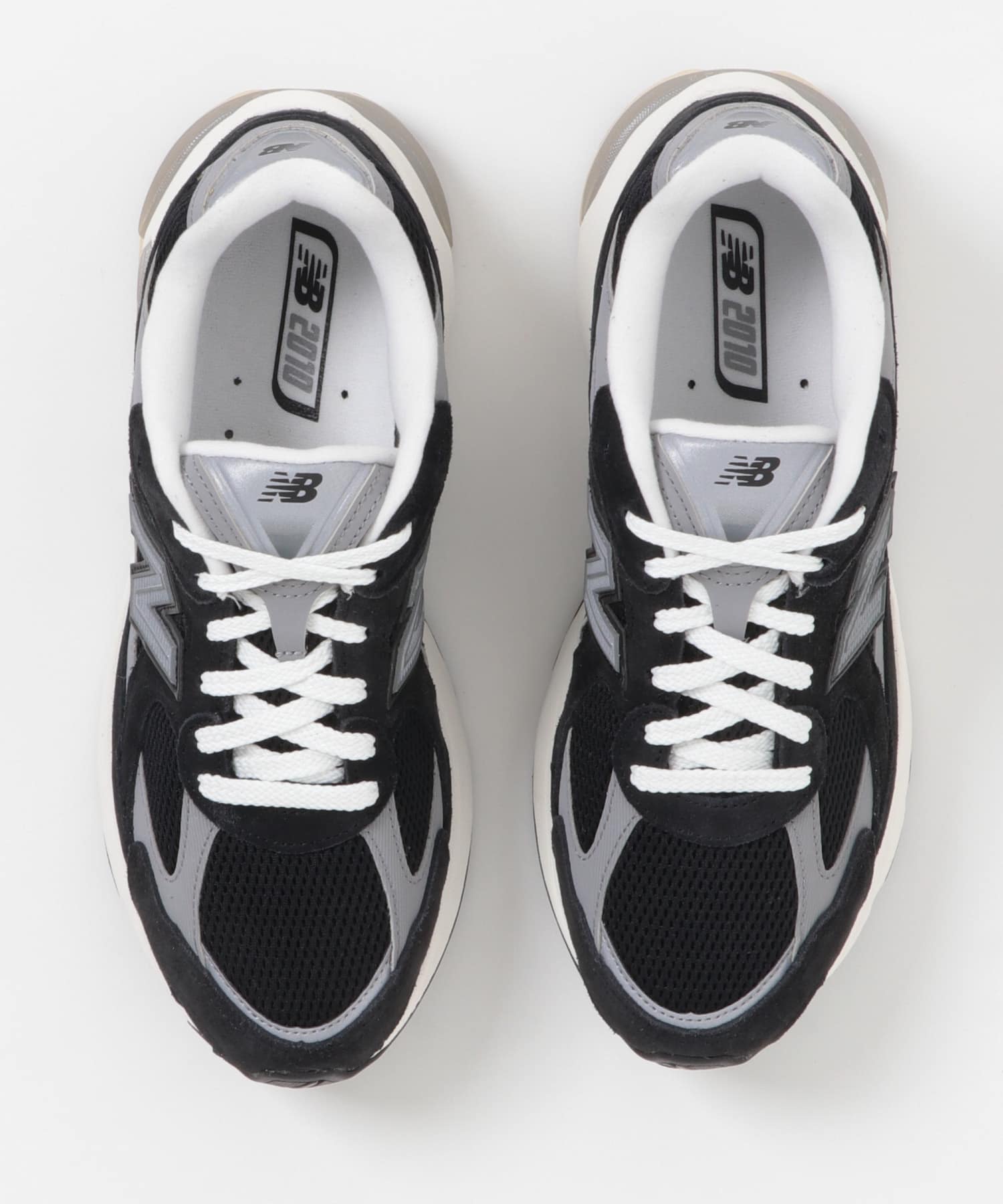 892 BLACK