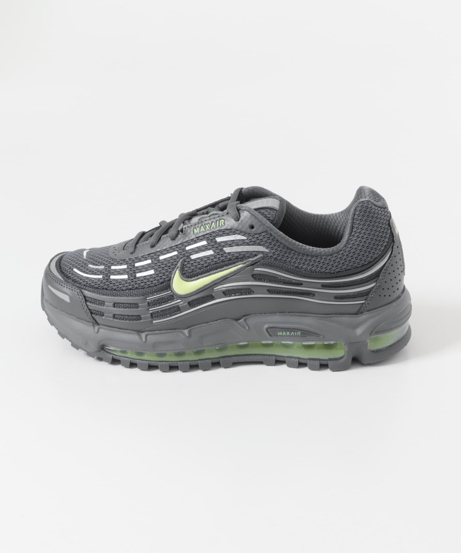 NIKE エアマックス T.L2.5(26 002 BLACK): シューズ｜URBAN RESEARCH