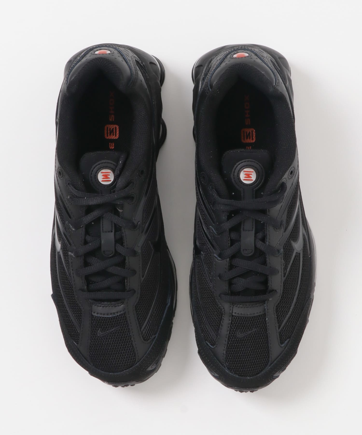 002 BLACK
