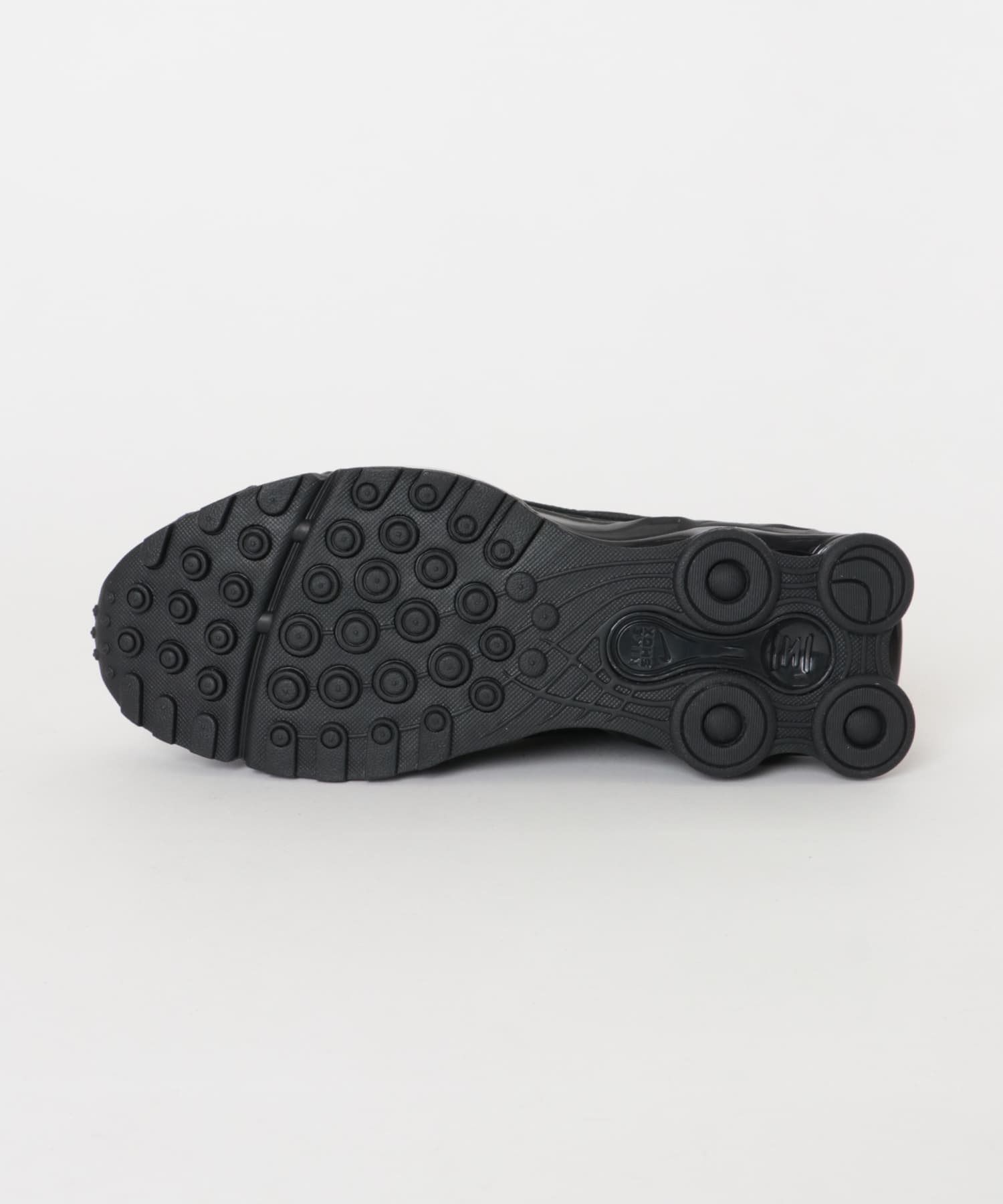 002 BLACK