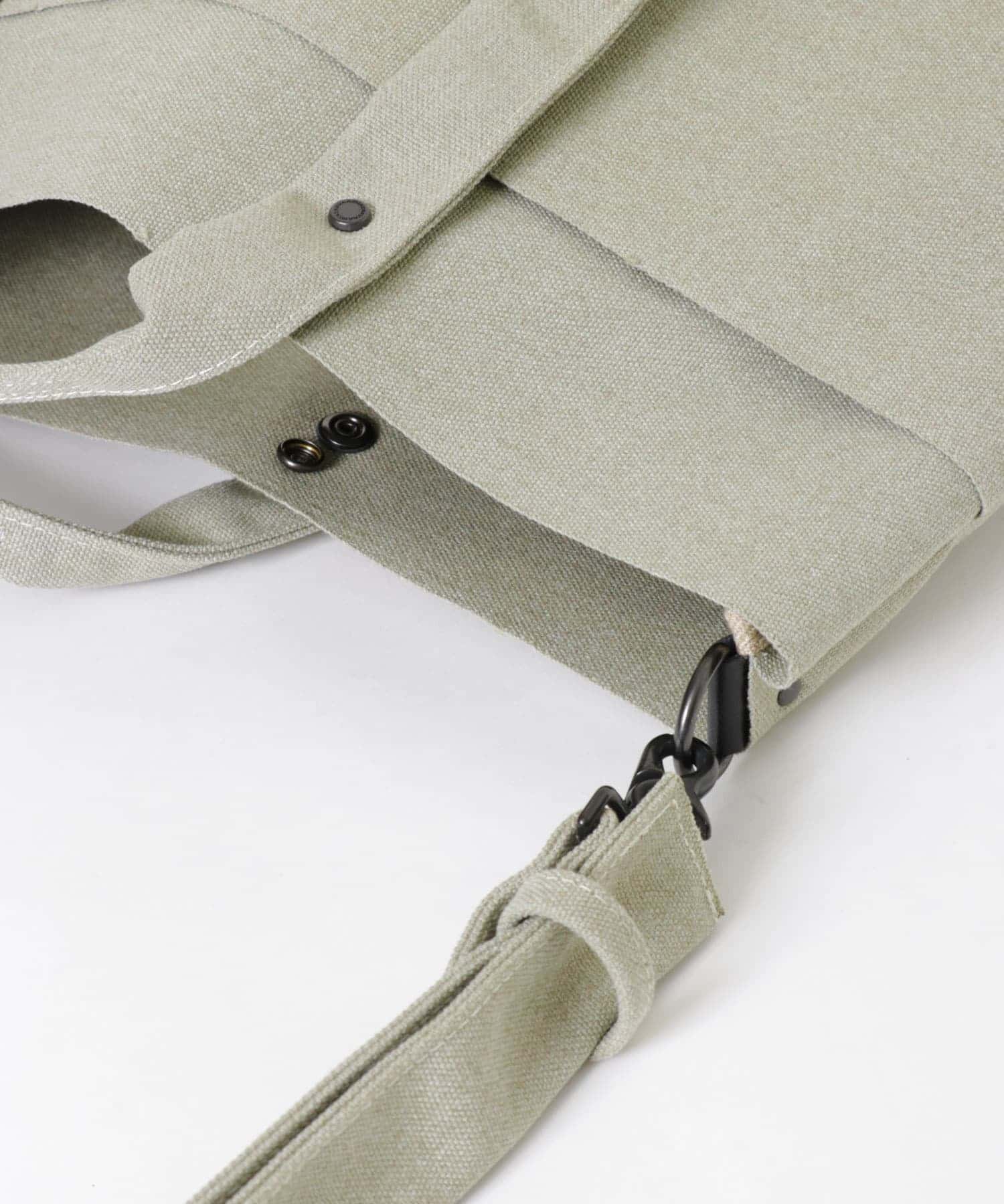 KARRI AMIACALVA　2 WAY TOTE L GRAY Free