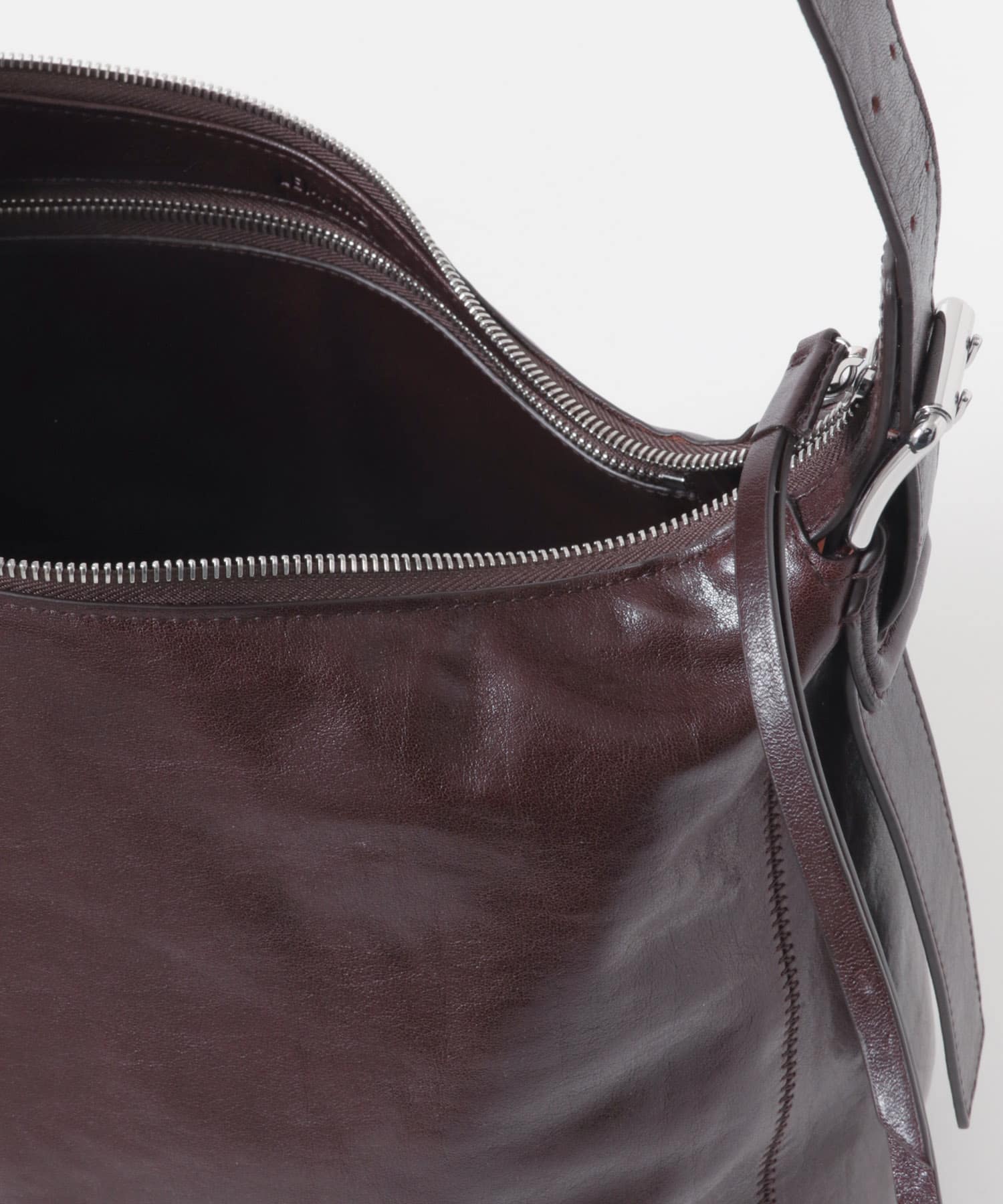 LEMAIRE　SMALL BELTED HOBO BAG CHI PU789 One